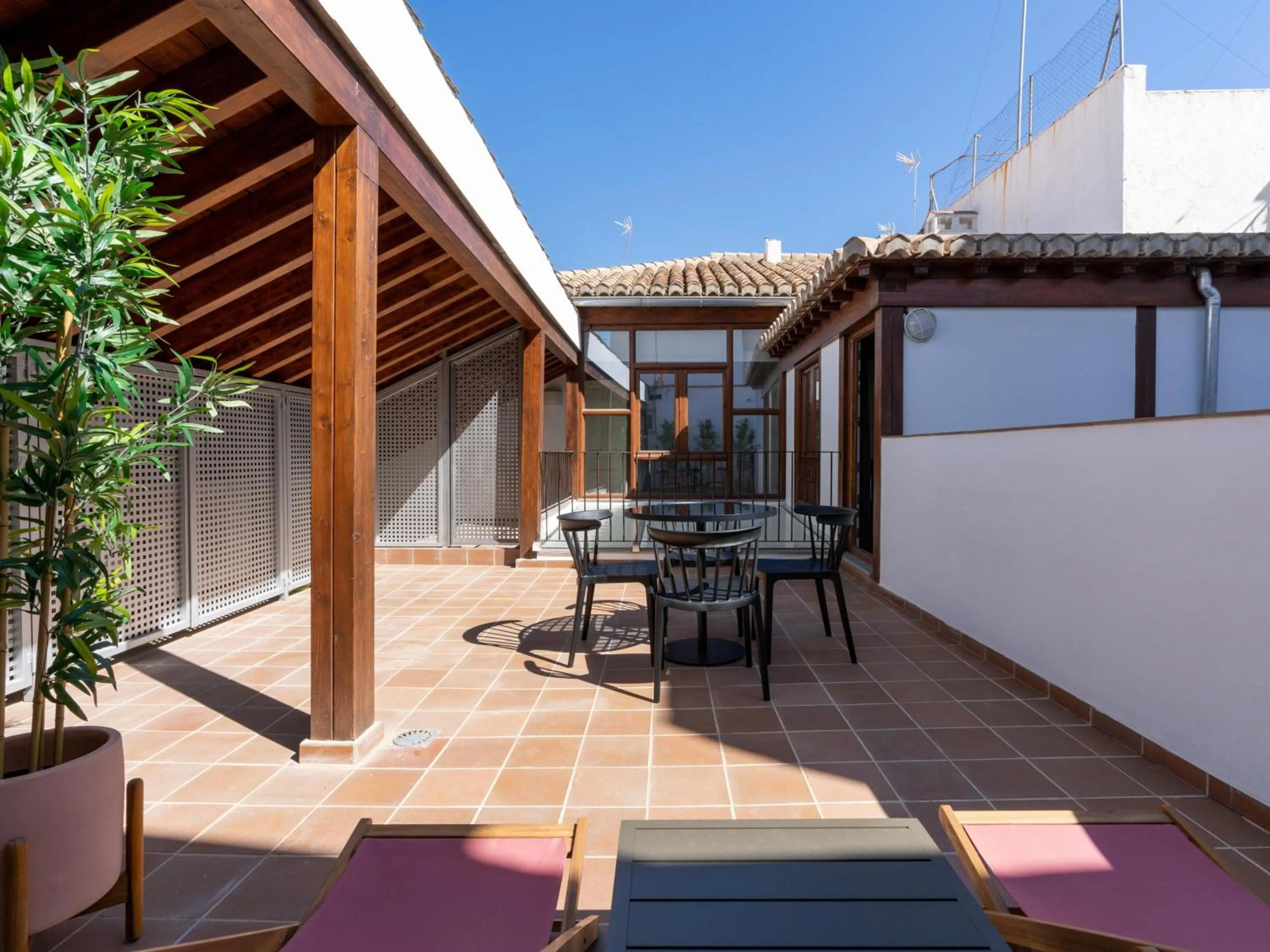 Balcony/Terrace in Limehome Granada Calle Mirasol