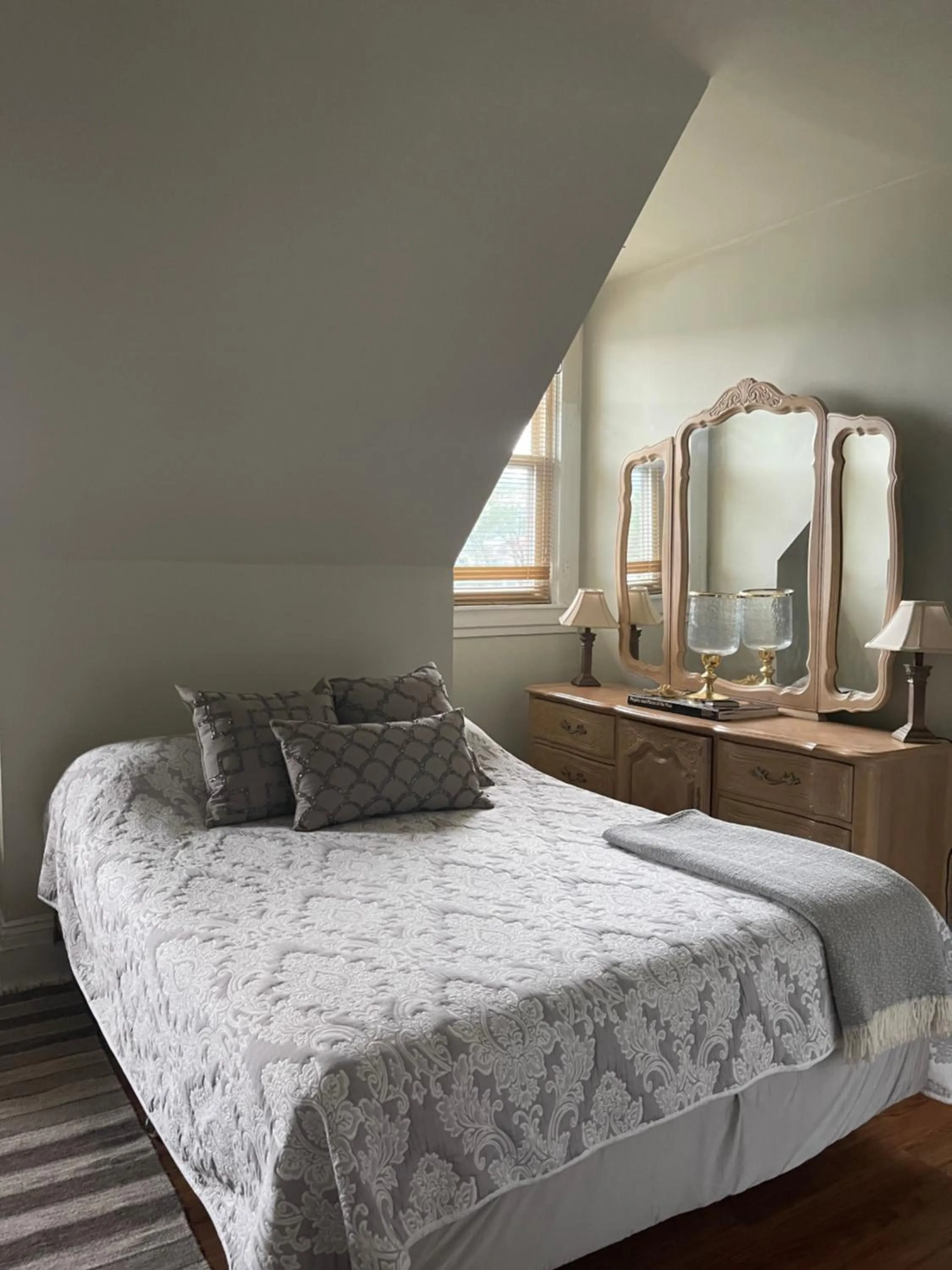 Redefined Alchemy LLC