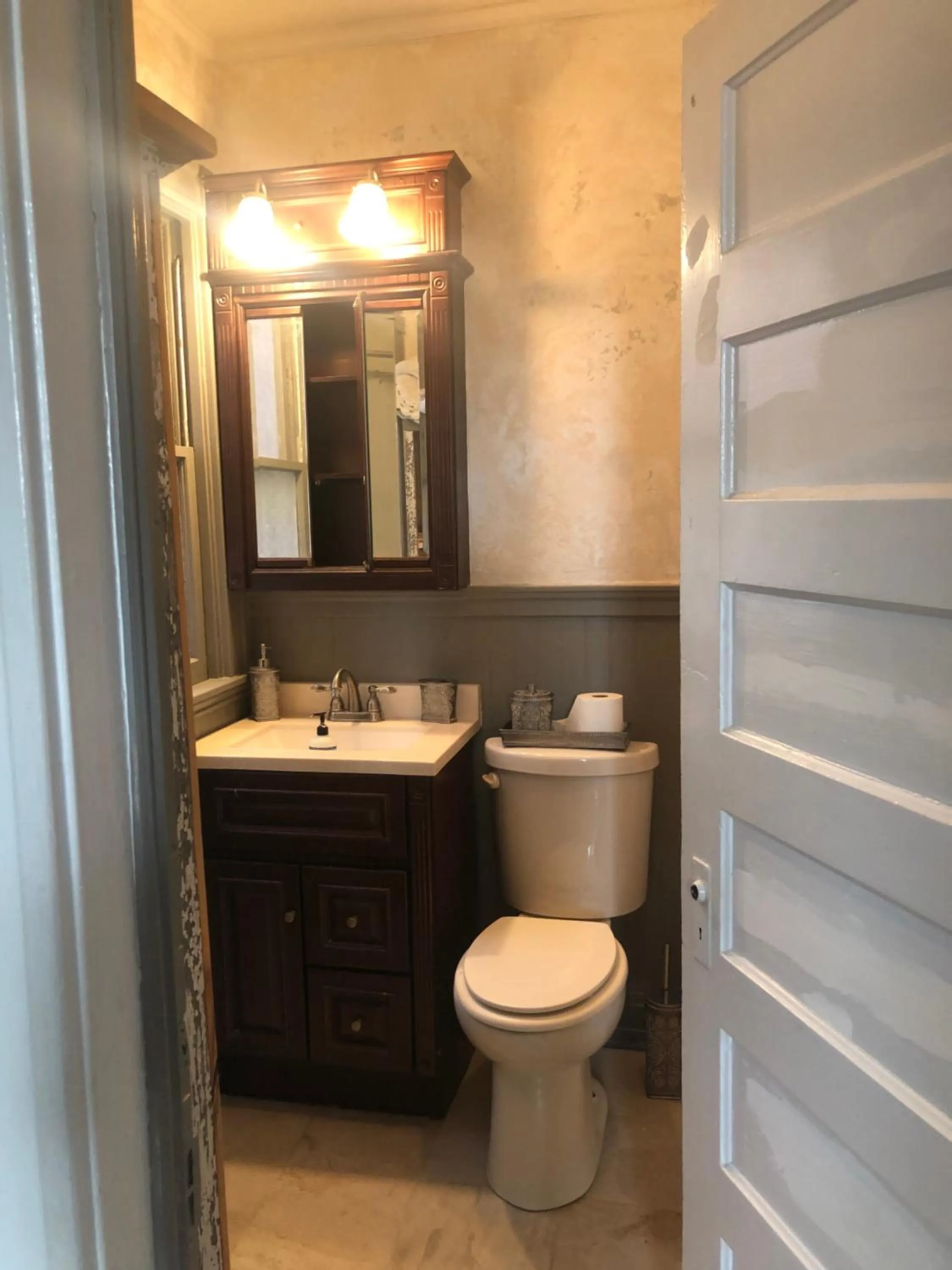 Redefined Alchemy LLC