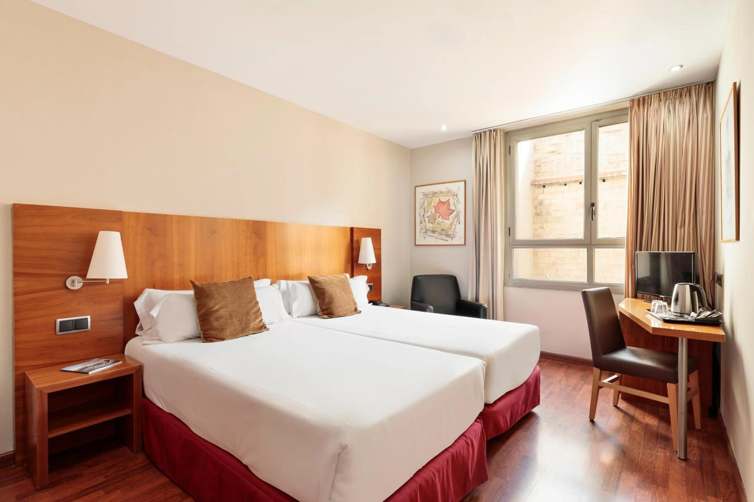 Photo of the whole room, Bed in Hotel Best Aranea