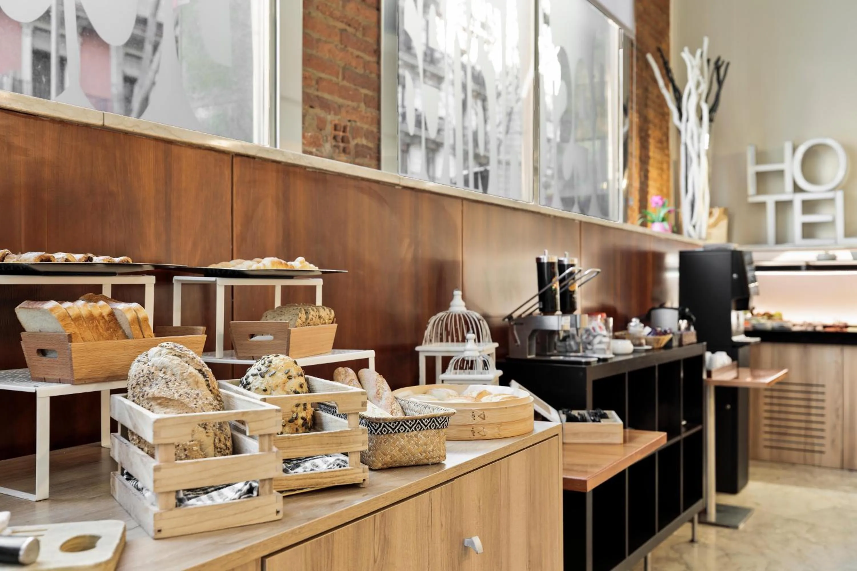 Restaurant/places to eat in Hotel Best Aranea