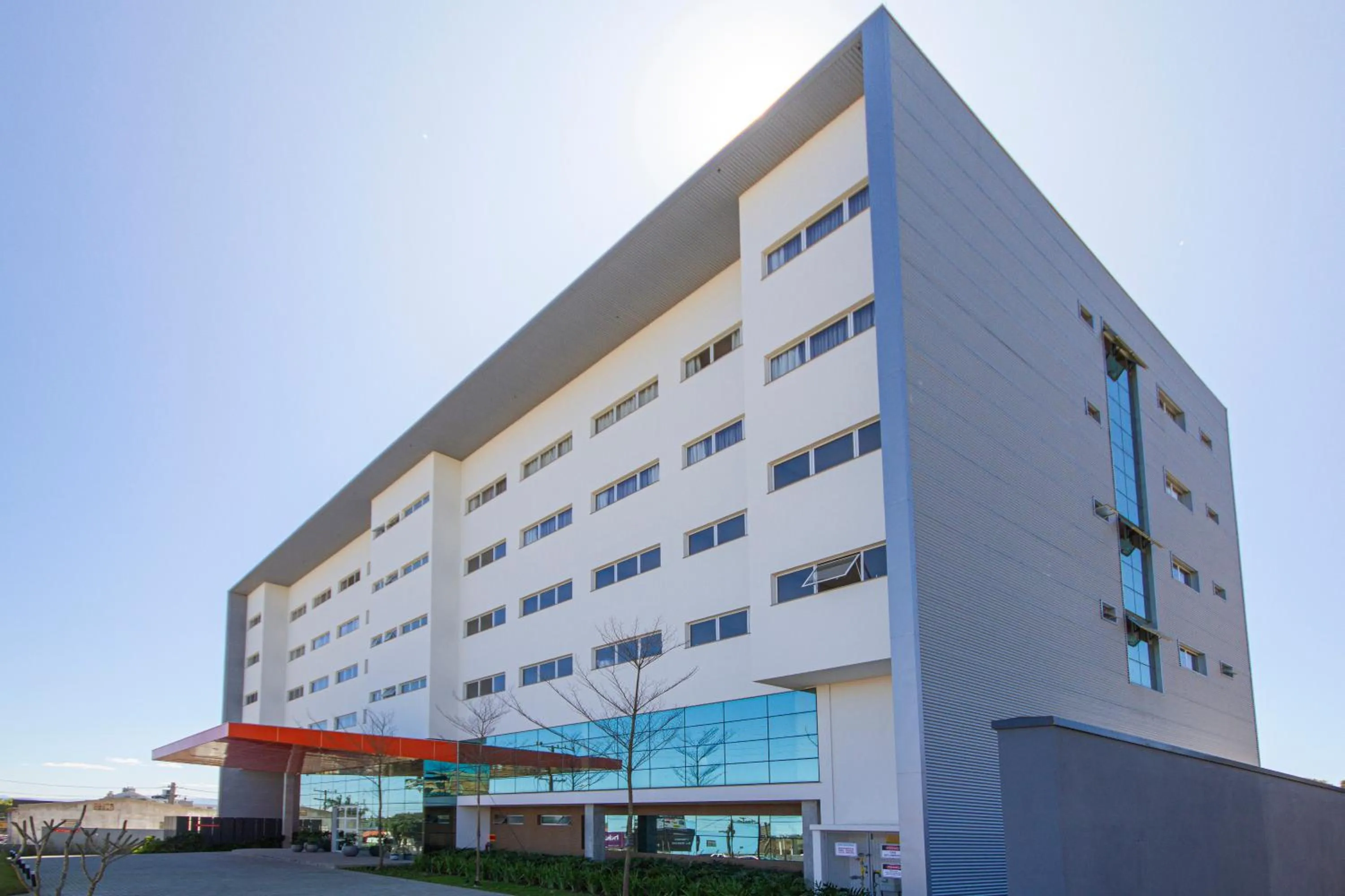 Property building in Hotel Darolt Criciúma