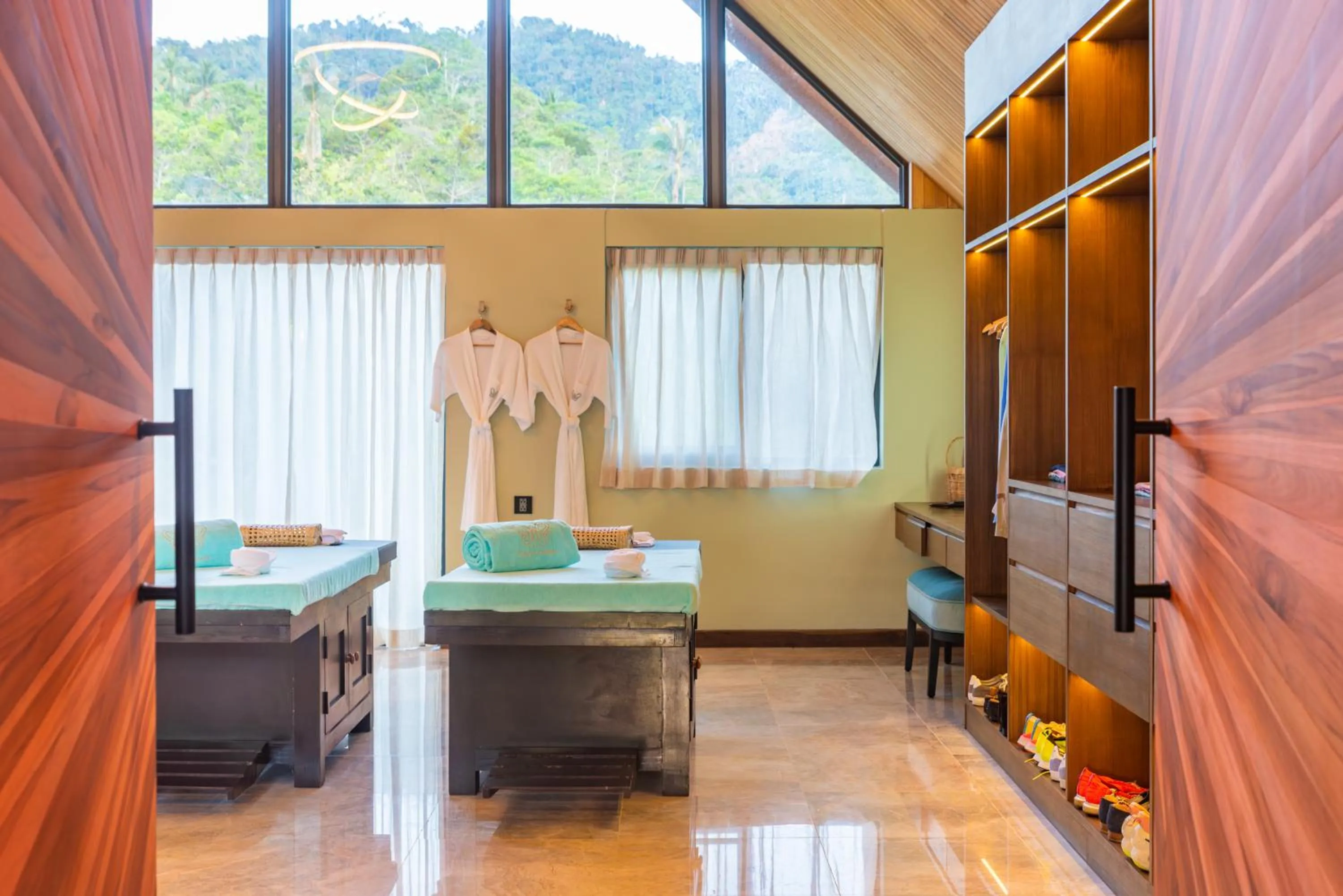 Bathroom in Ida B Domain Resort