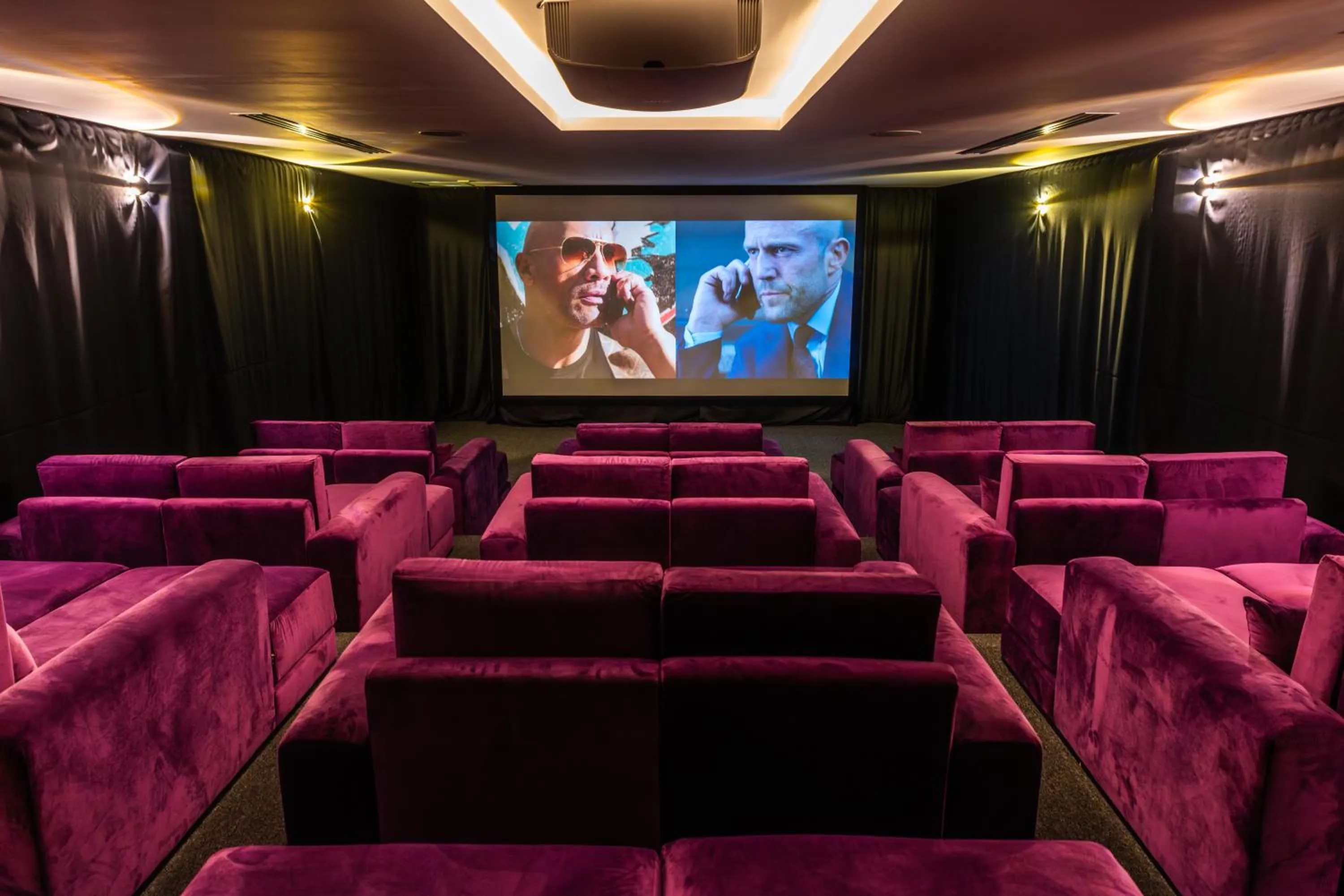 TV and multimedia in Ida B Domain Resort