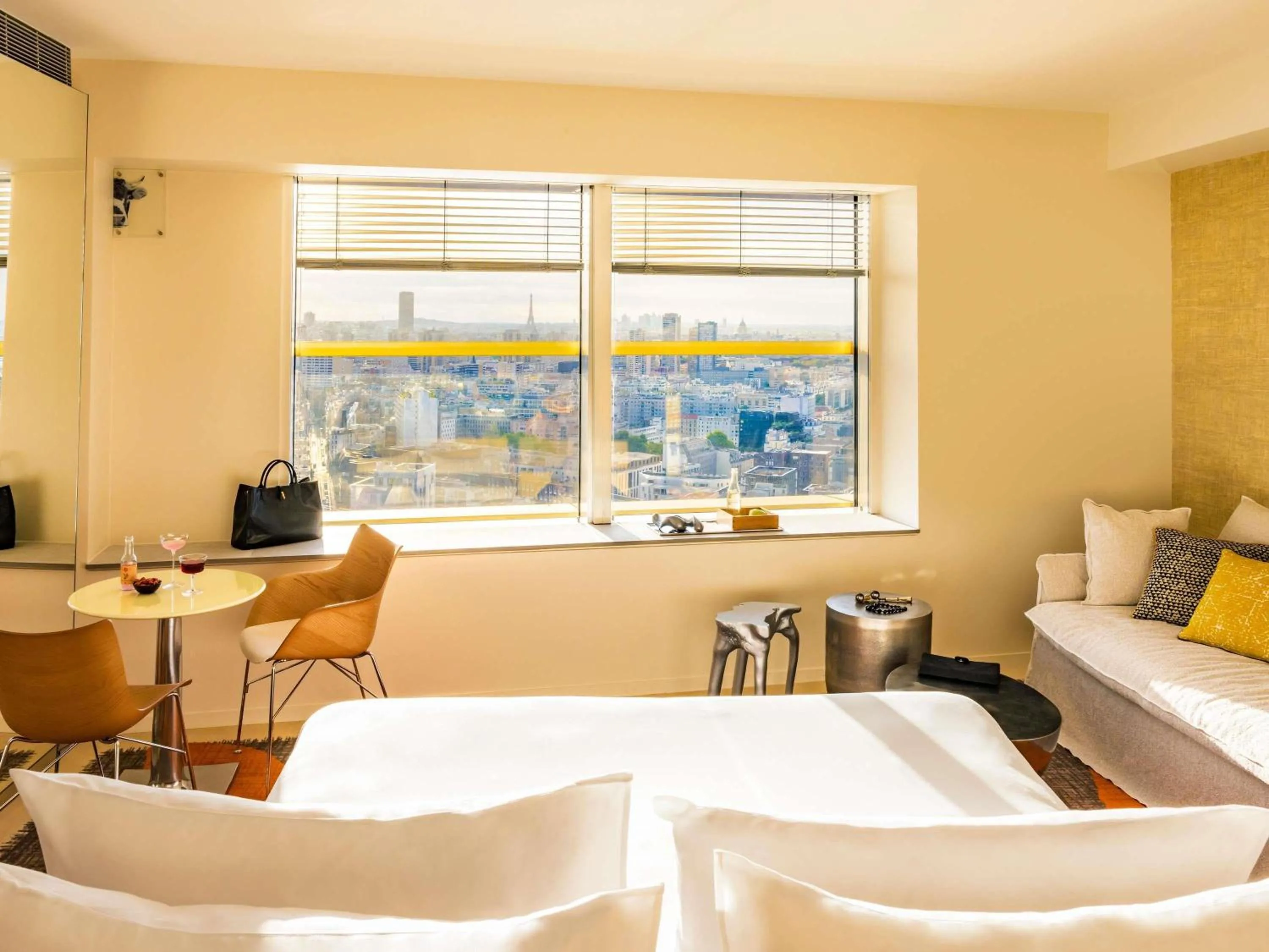 Bedroom, Bed in Too Hotel & Spa Paris - MGallery Collection