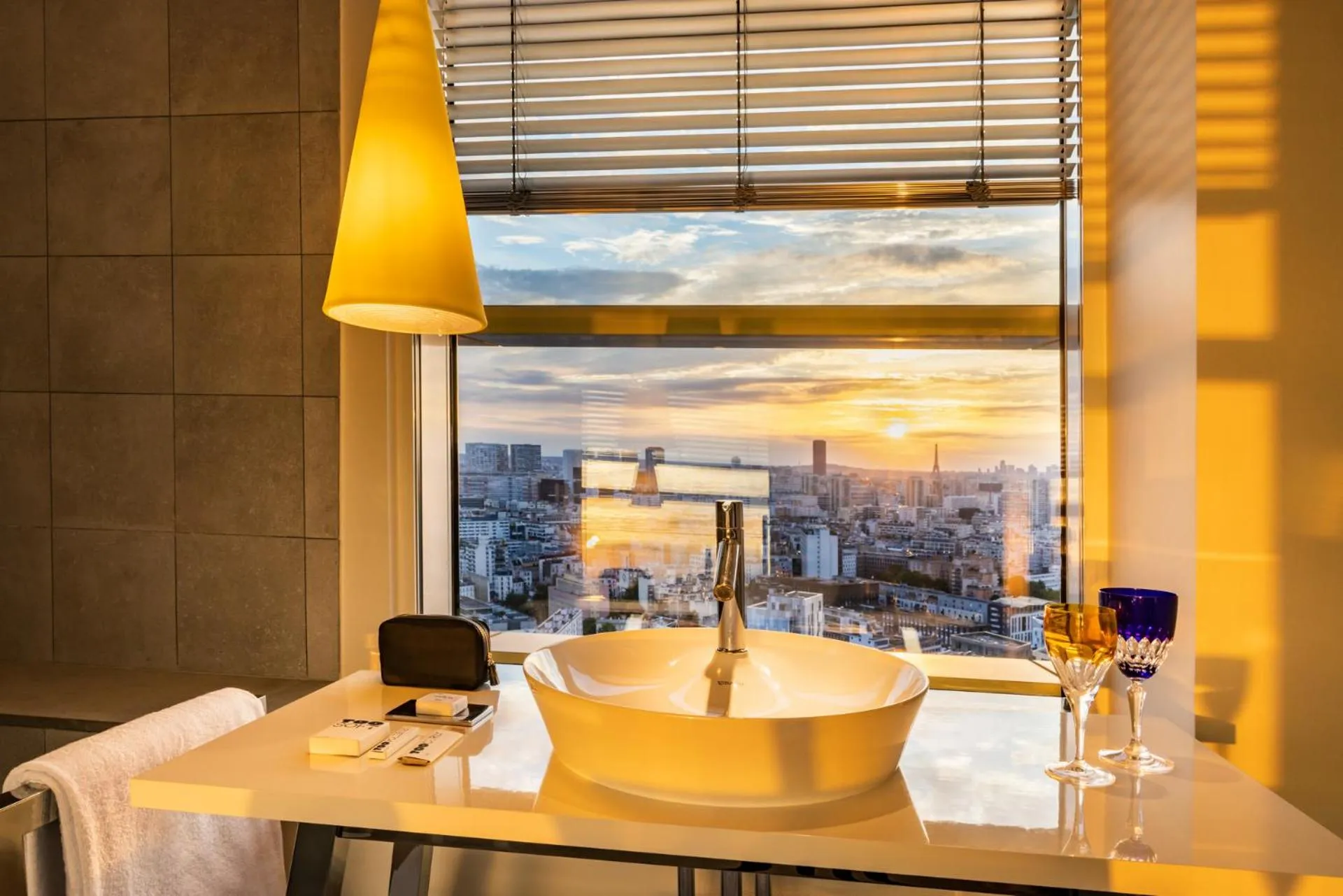 Bathroom in Too Hotel & Spa Paris - MGallery Collection