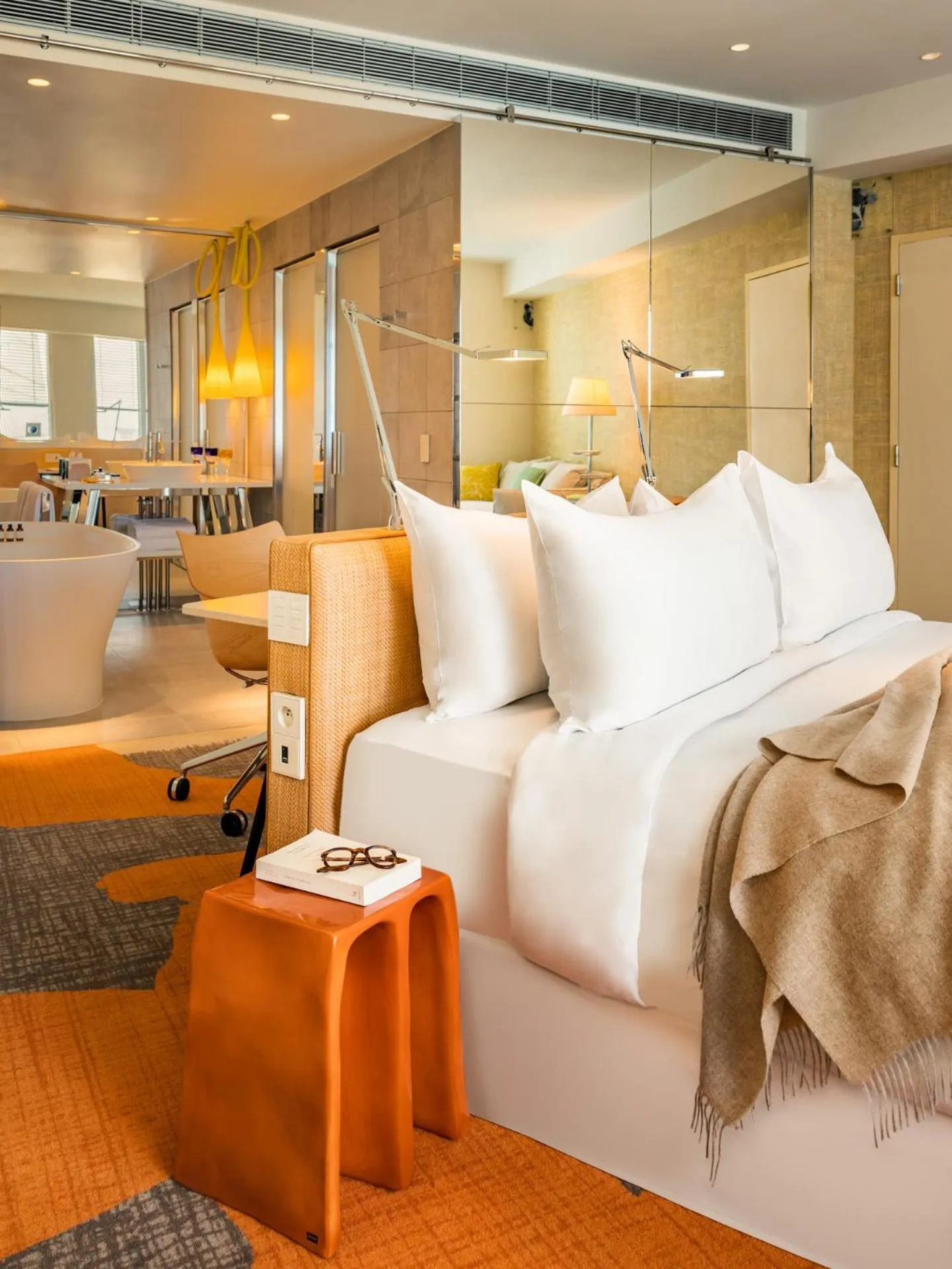 Bathroom, Bed in Too Hotel & Spa Paris - MGallery Collection