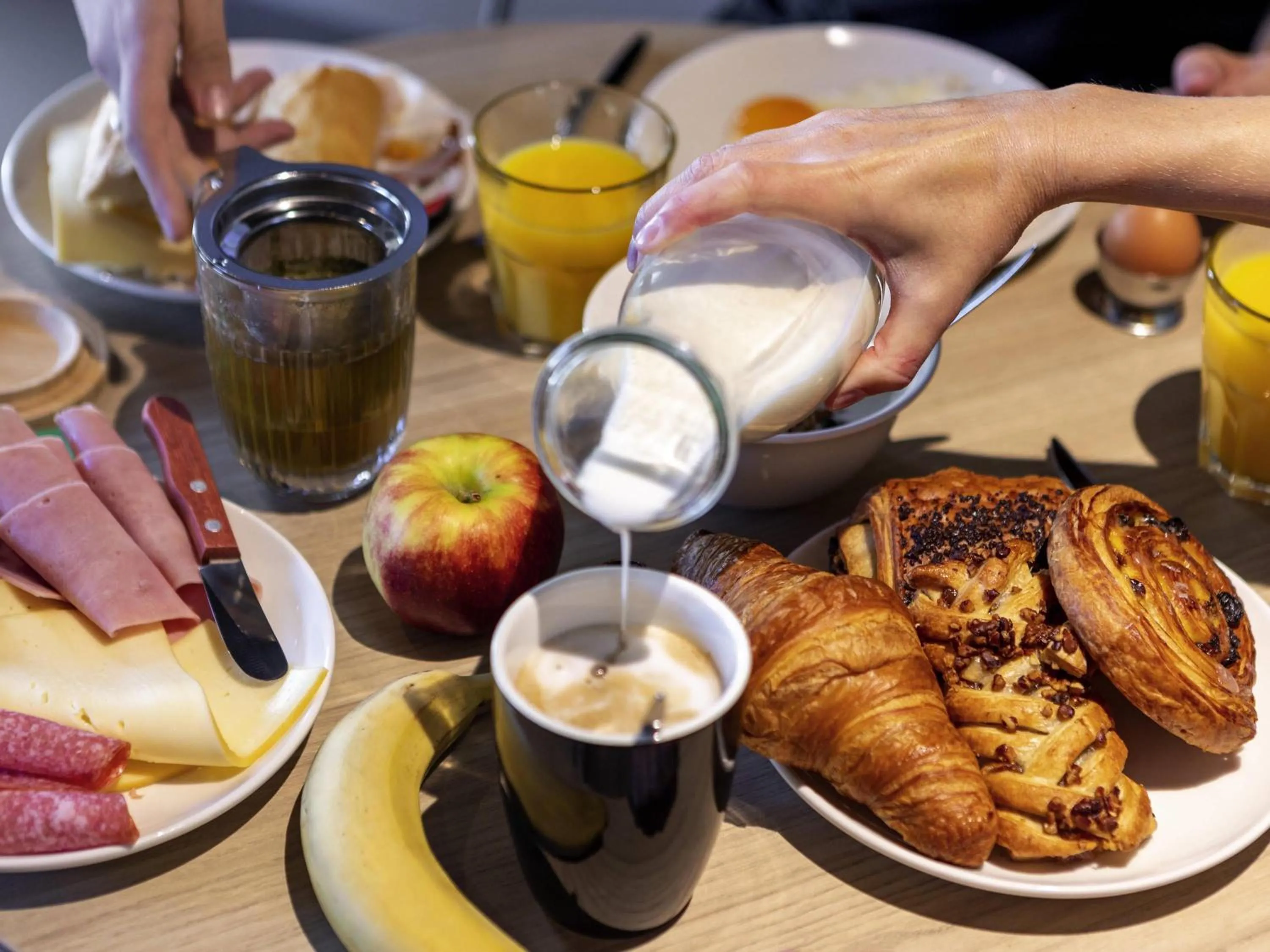 Breakfast in ibis Brussels Groot Bijgaarden