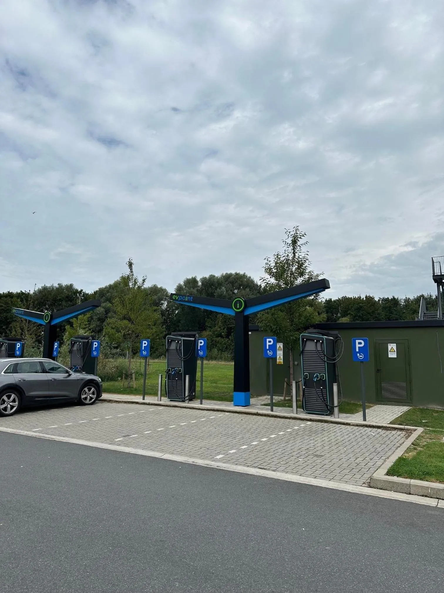 Parking in ibis Brussels Groot Bijgaarden