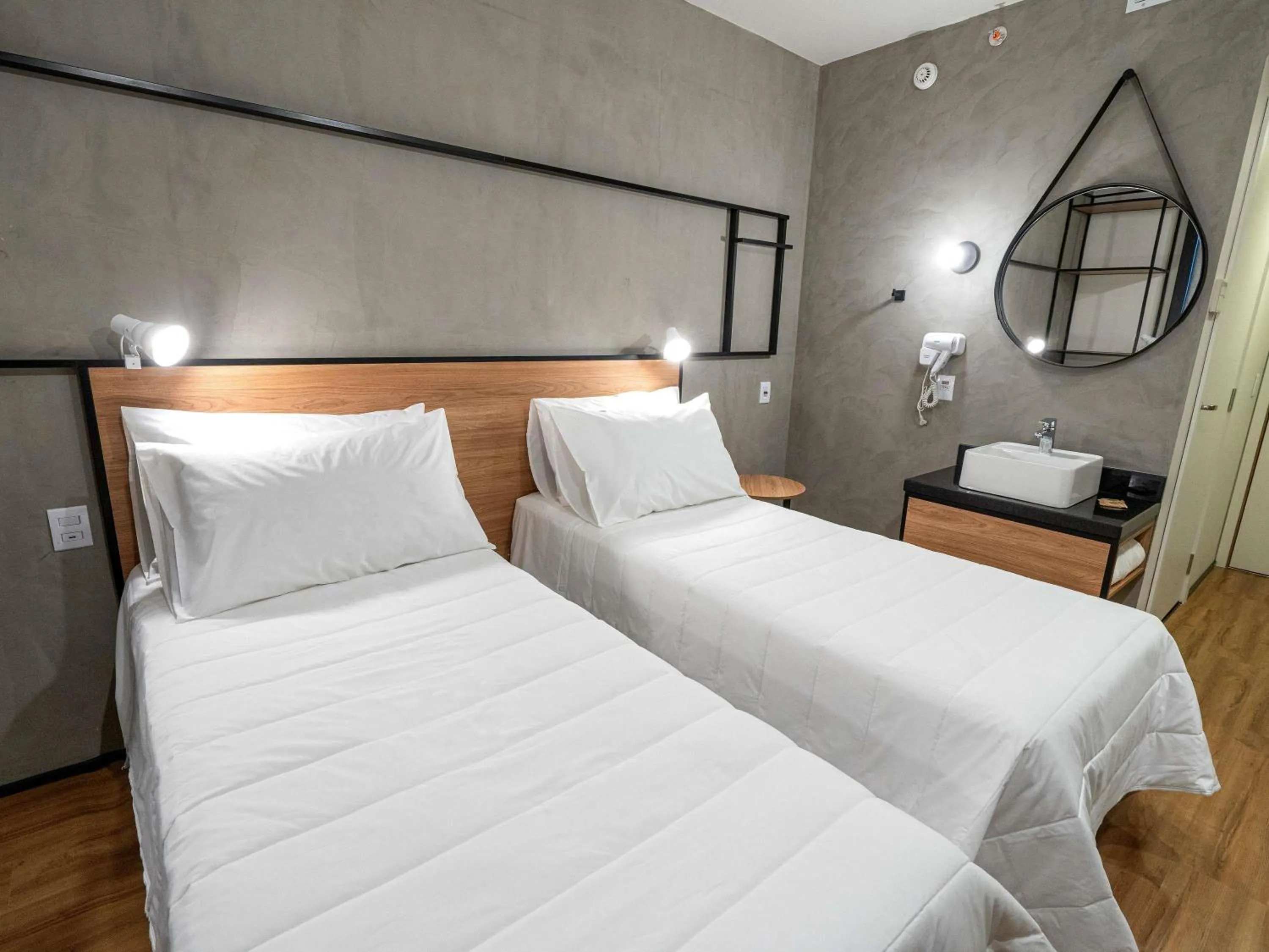 Bedroom, Bed in ibis Guarapuava