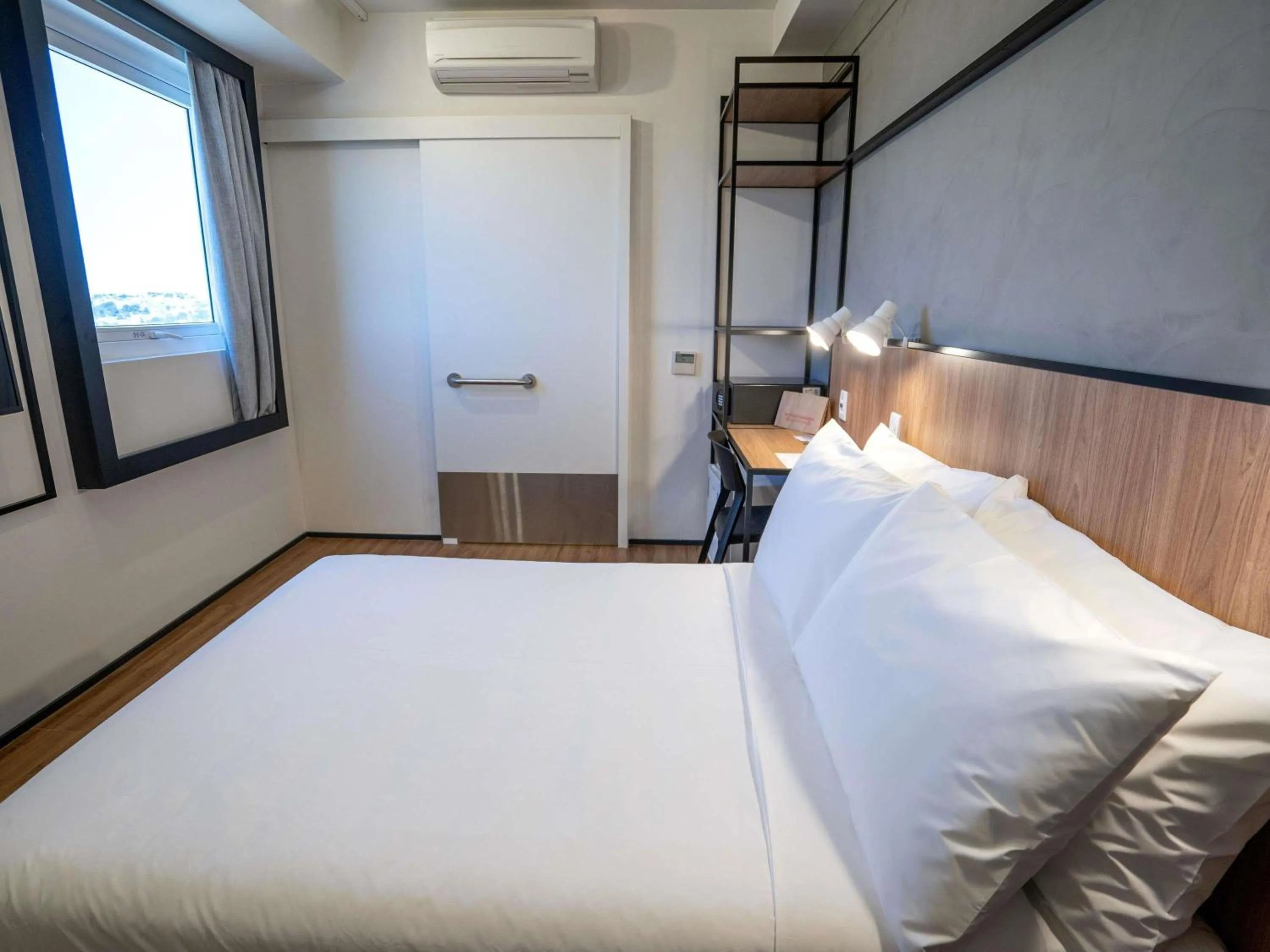 Bedroom, Bed in ibis Guarapuava