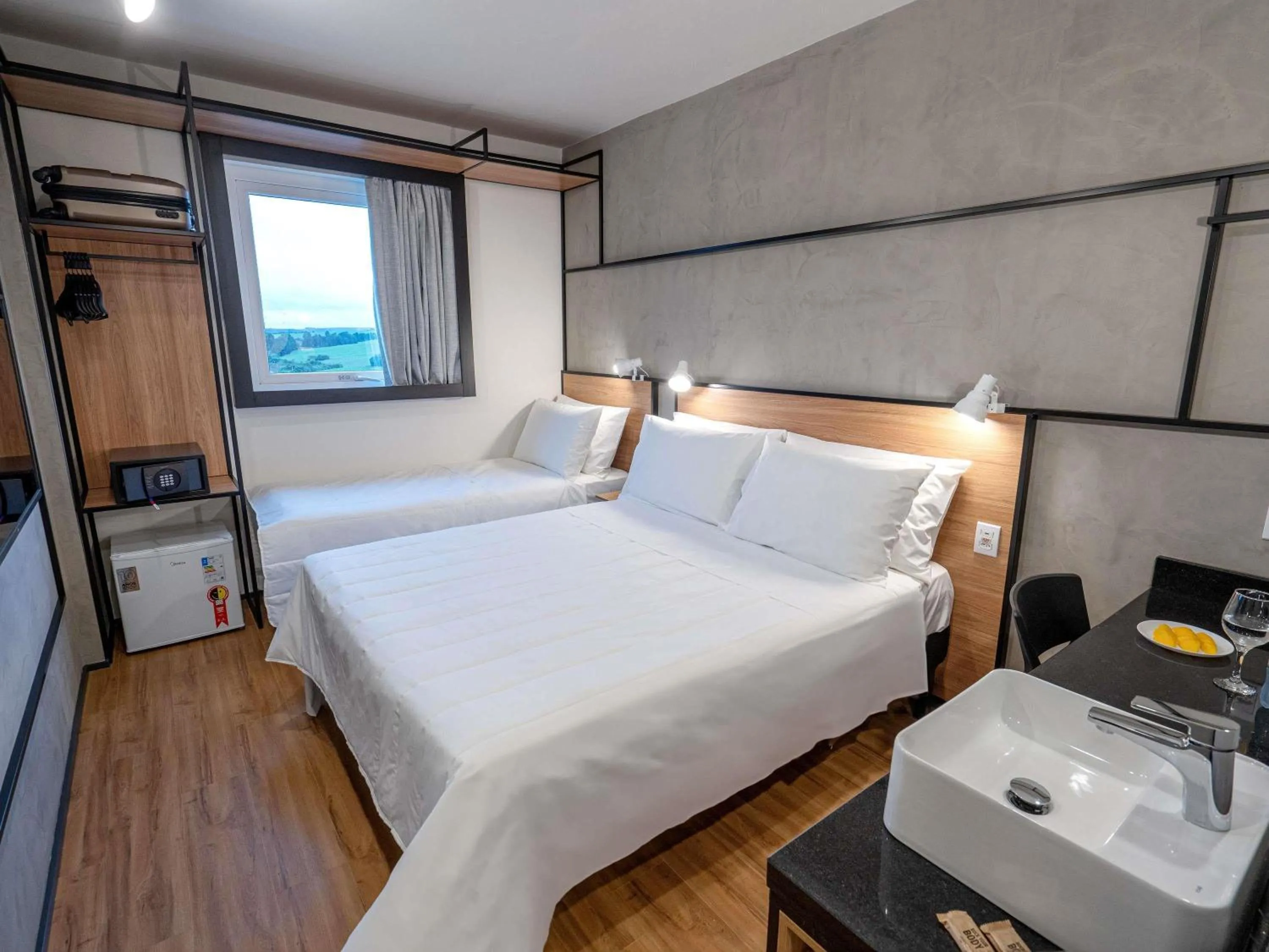 Bedroom, Bed in ibis Guarapuava