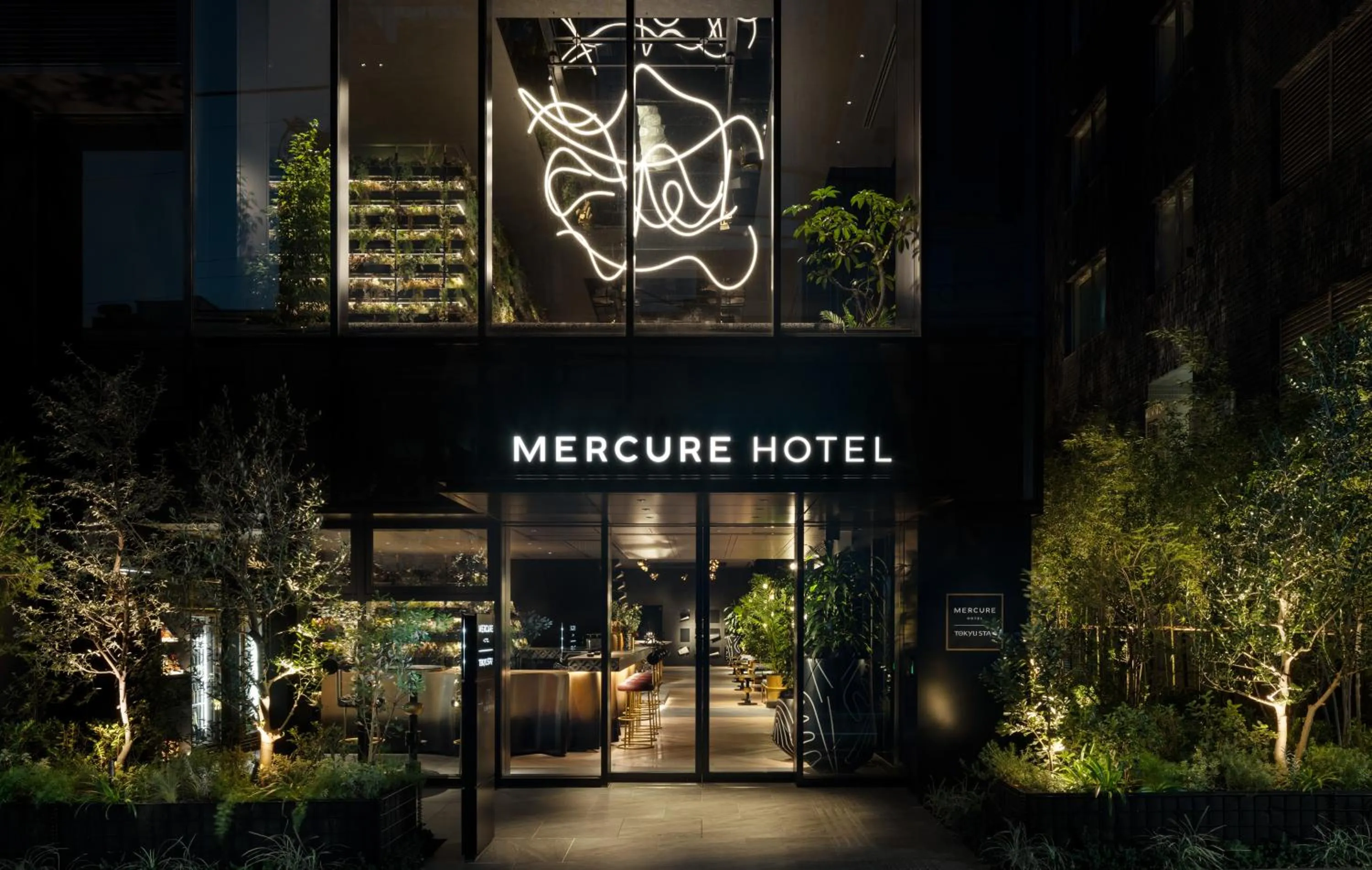 Property building in Mercure Tokyu Stay Osaka Namba