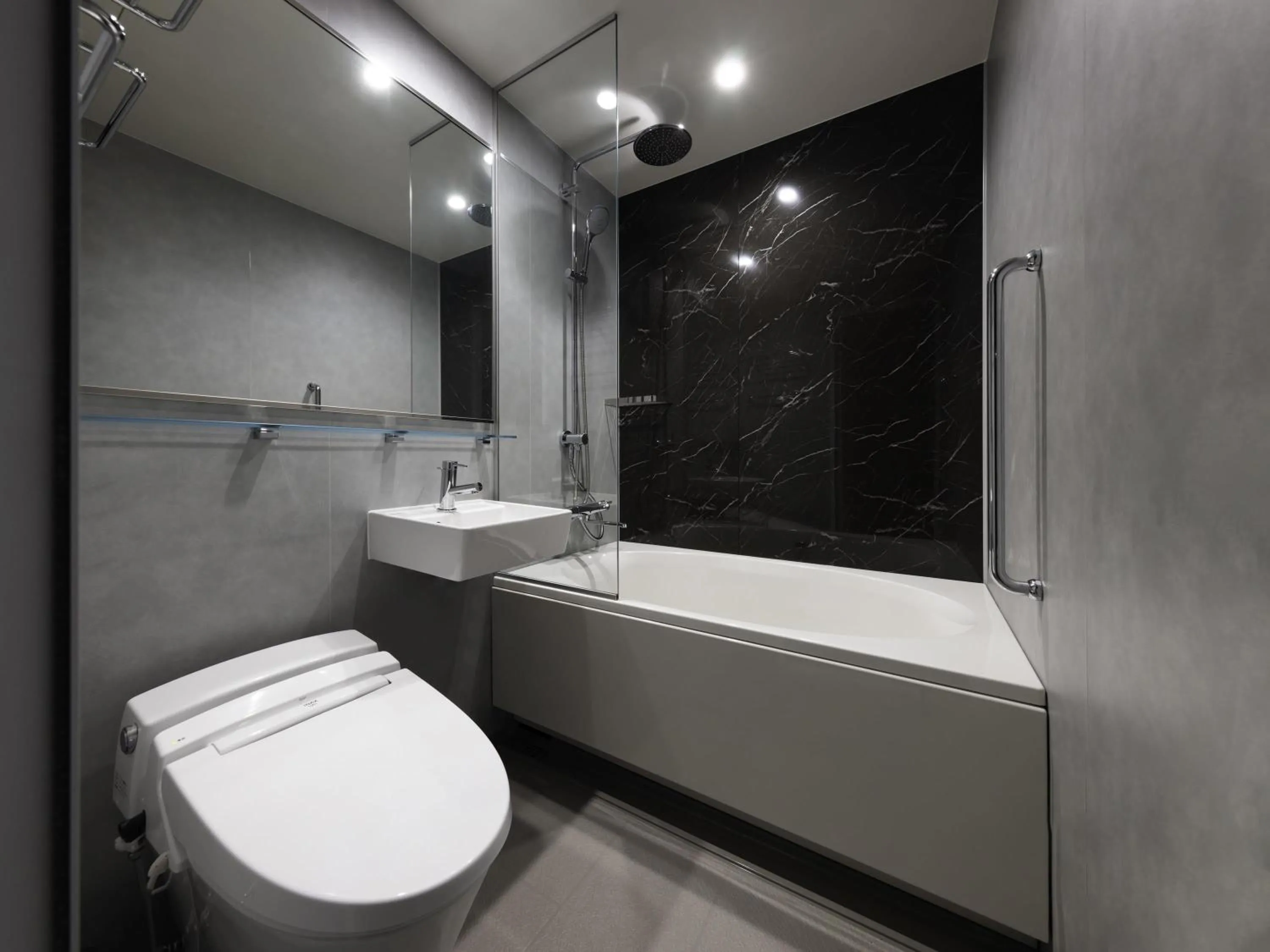 Bedroom in Mercure Tokyu Stay Osaka Namba