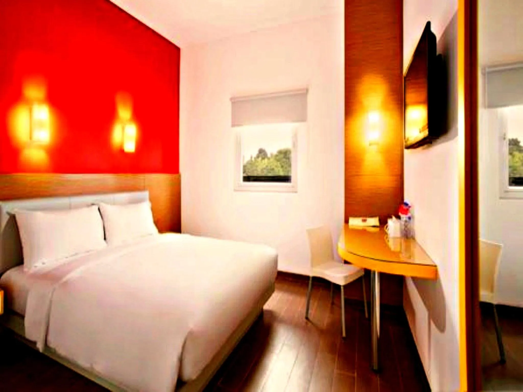 Smart Double Room in Amaris Hotel Nagoya Hill - Batam