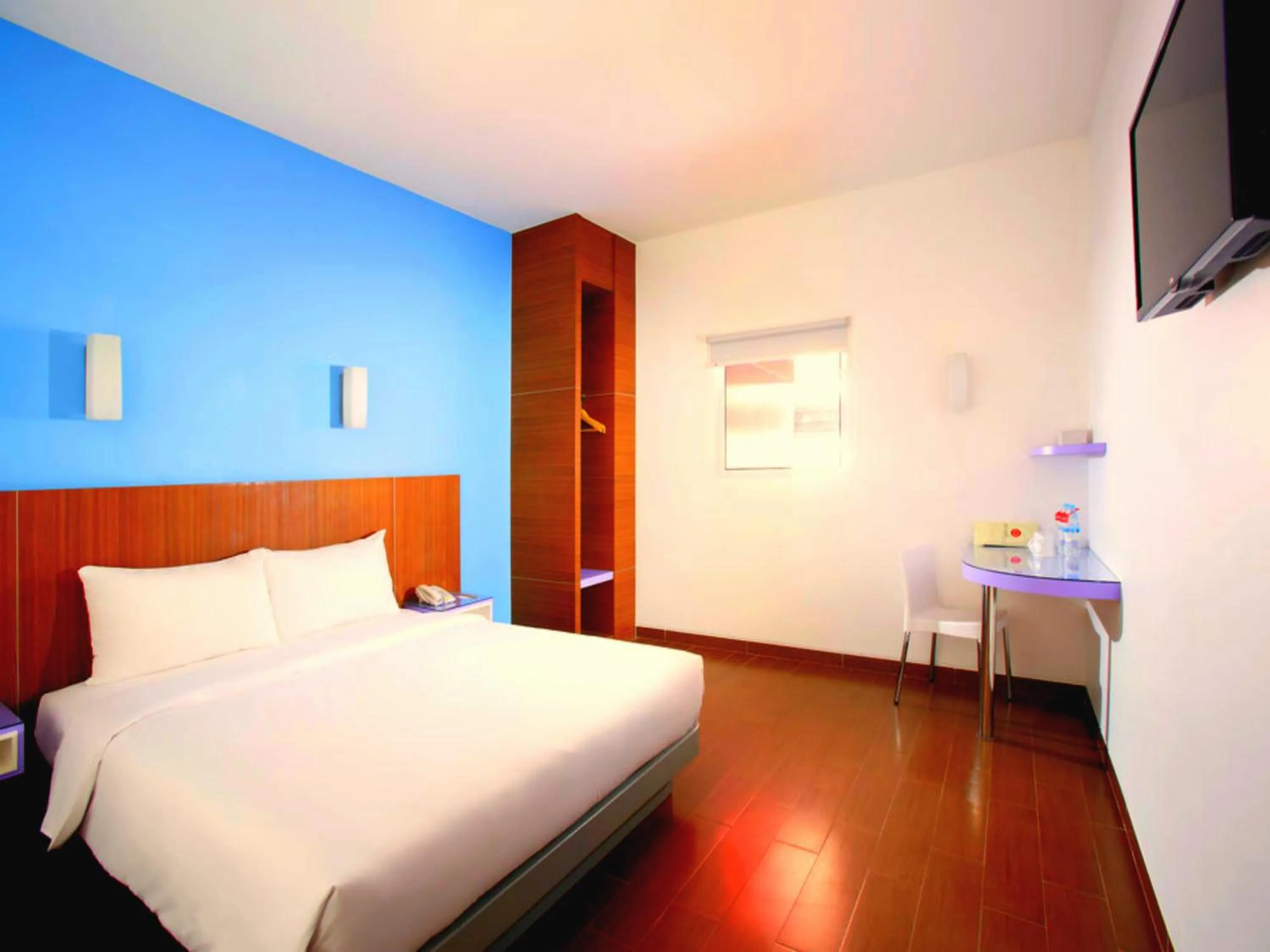 Smart Hollywood Double Room in Amaris Hotel Nagoya Hill - Batam