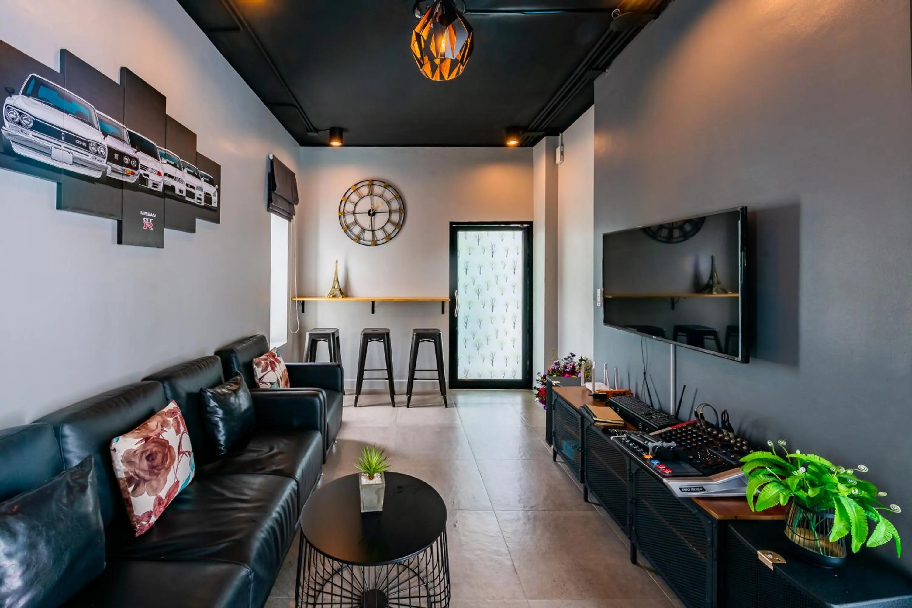 Living room in PP Pool Villa Huahin