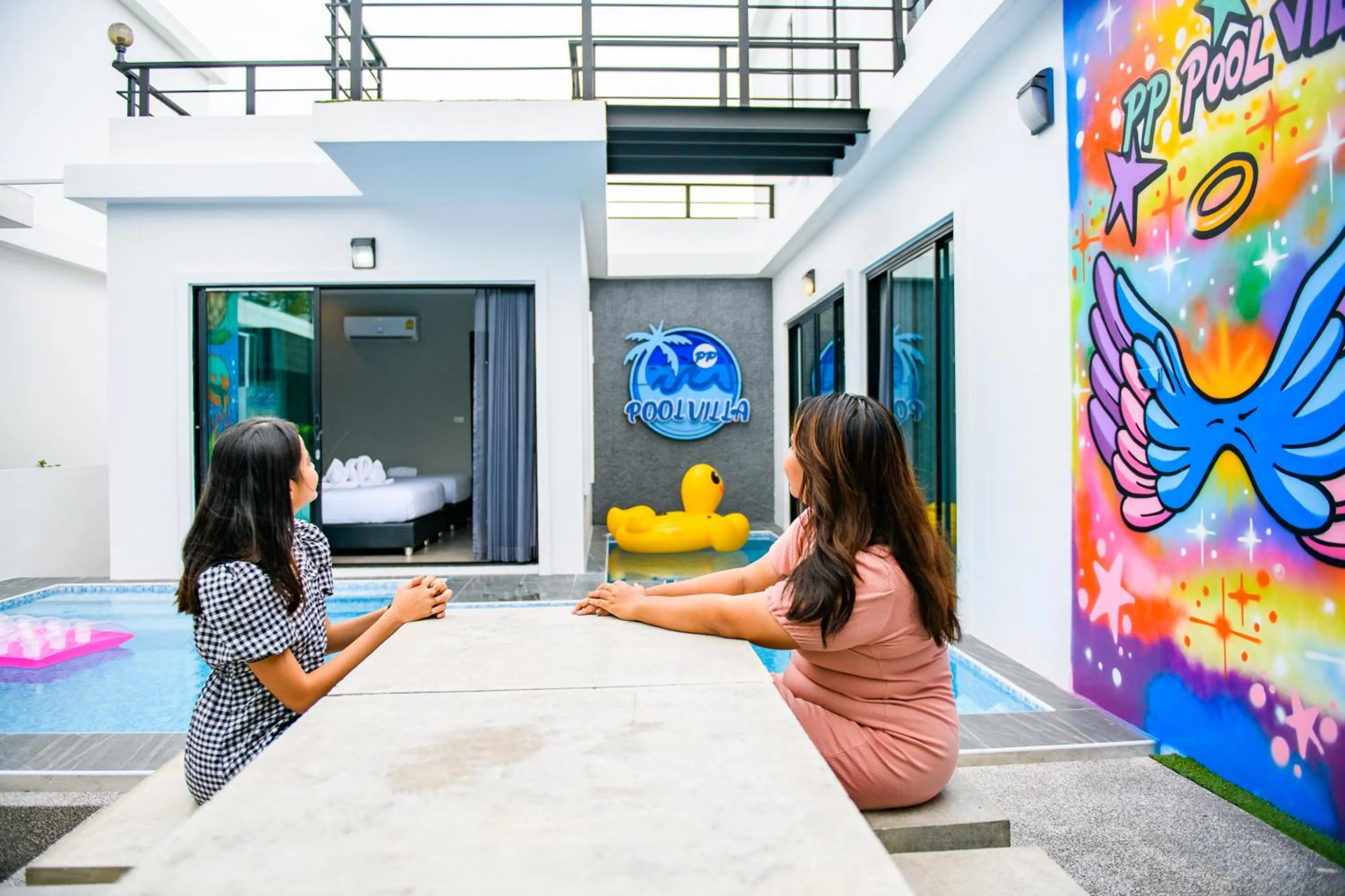 Inner courtyard view in PP Pool Villa Huahin