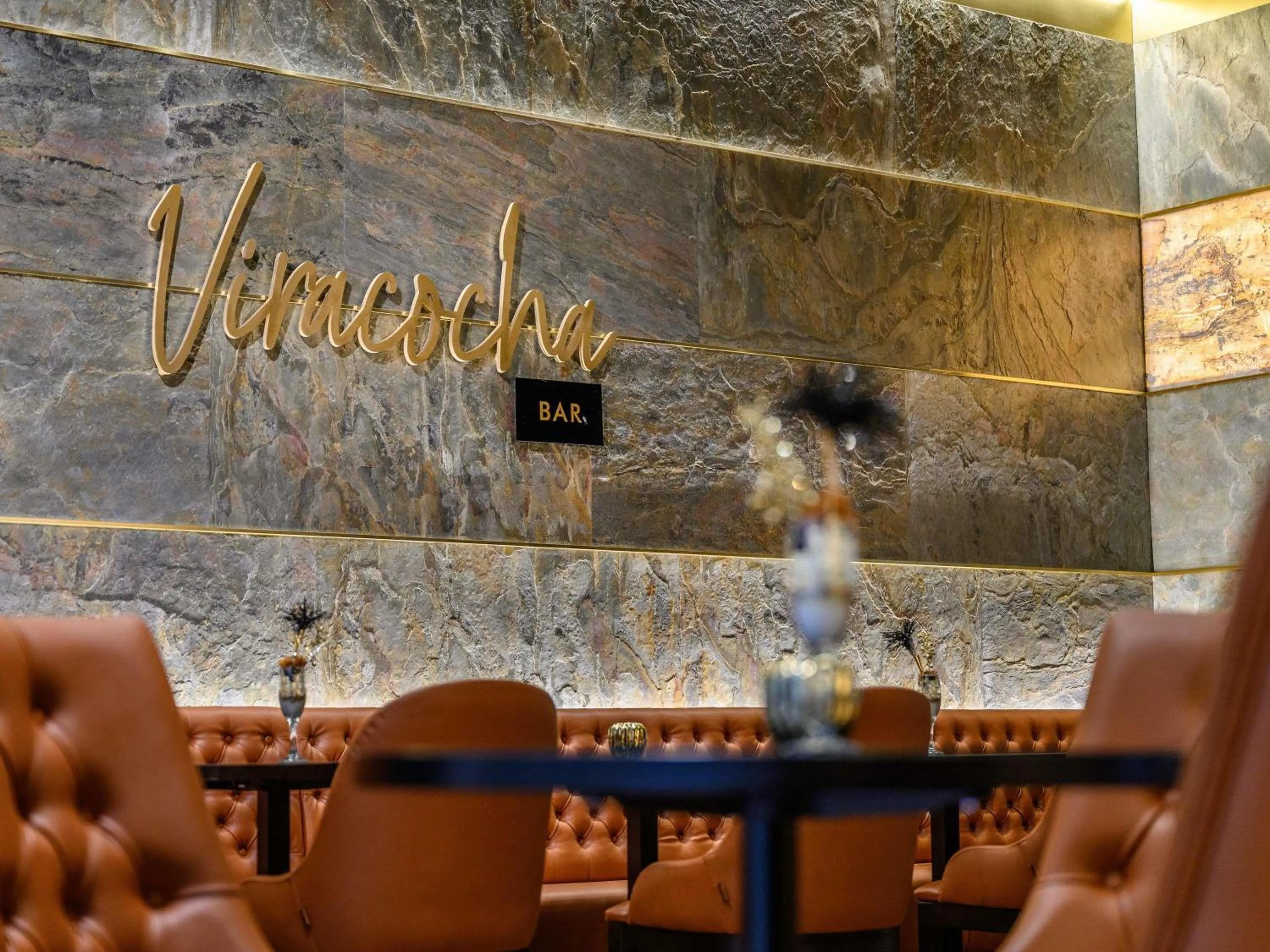 Lounge or bar in Minaro Hotel Tokaj - MGallery Collection