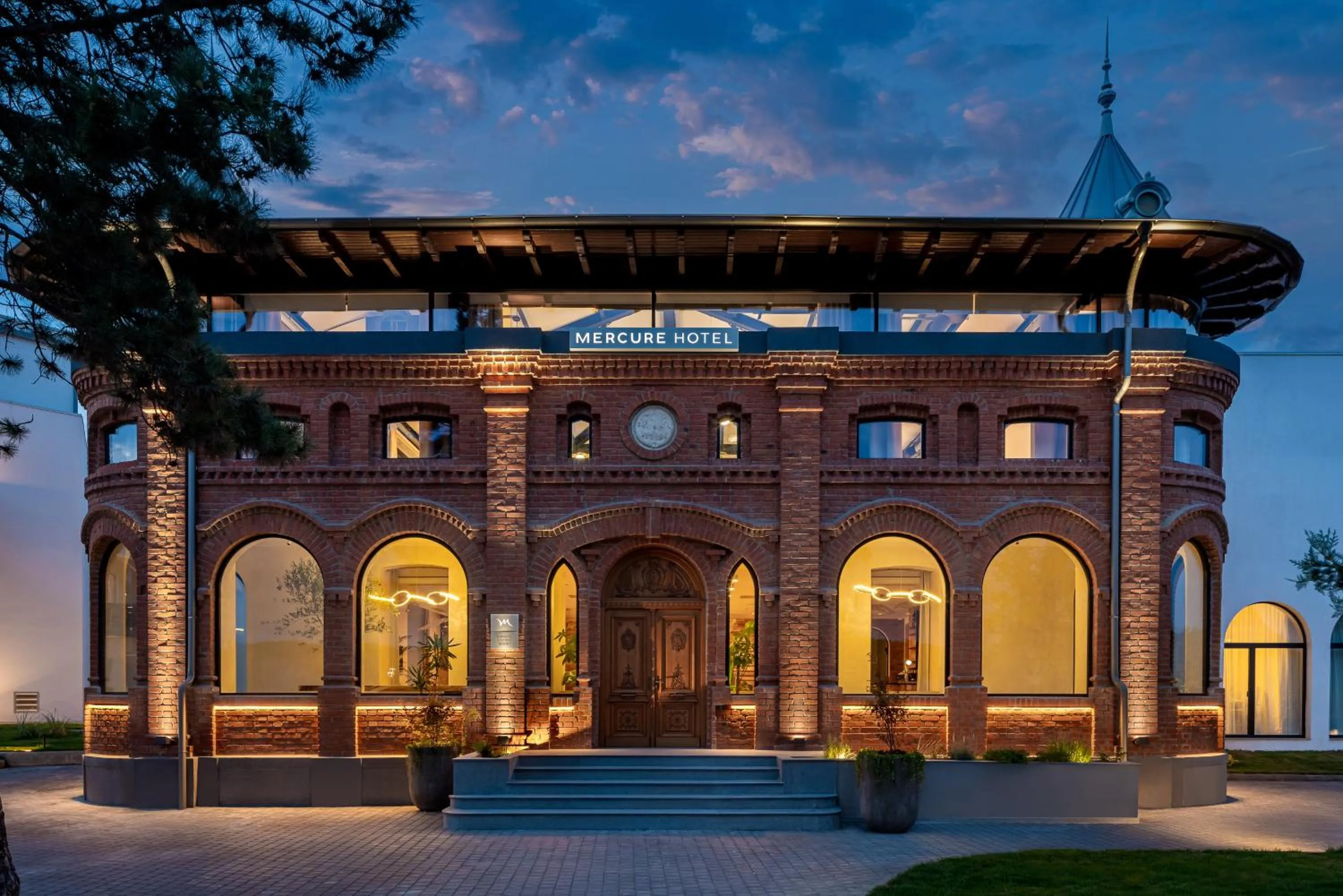 Mercure Conacul Cozieni