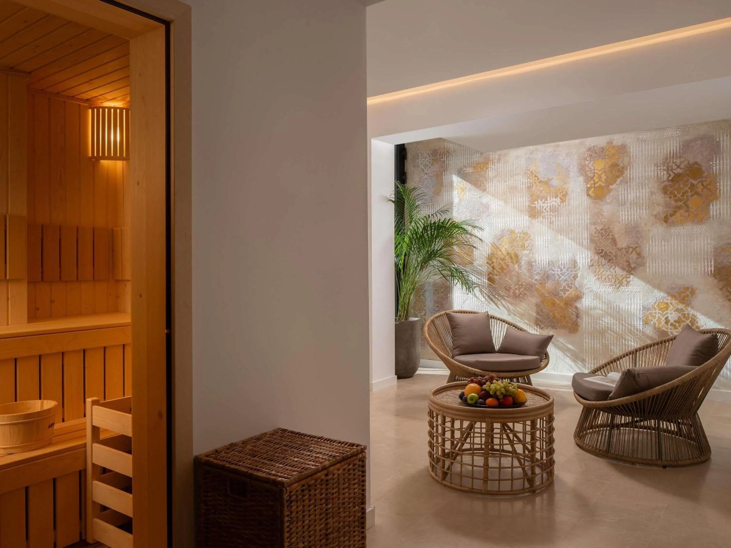 Fitness centre/facilities in Mercure Conacul Cozieni