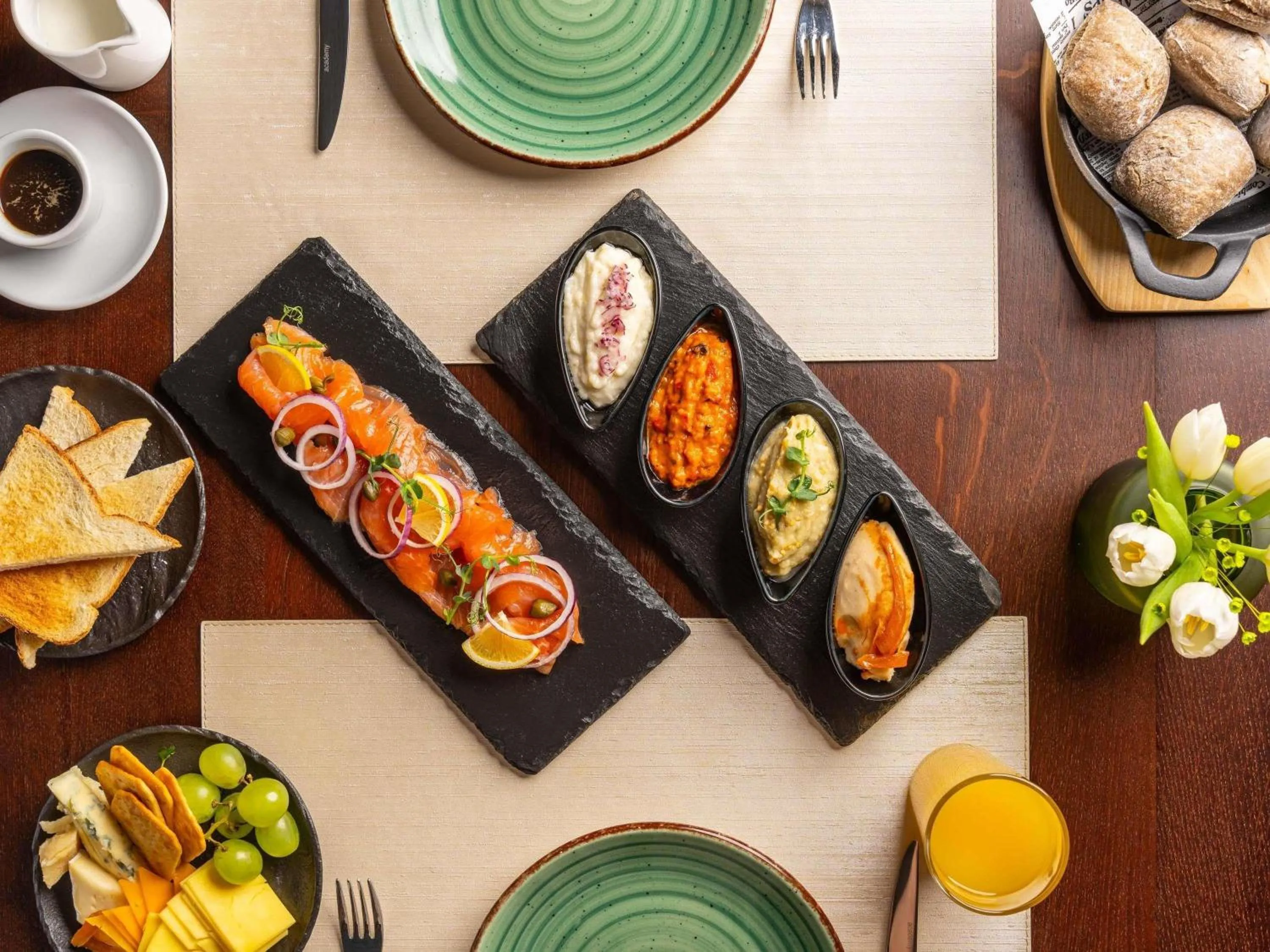 Breakfast in Mercure Conacul Cozieni