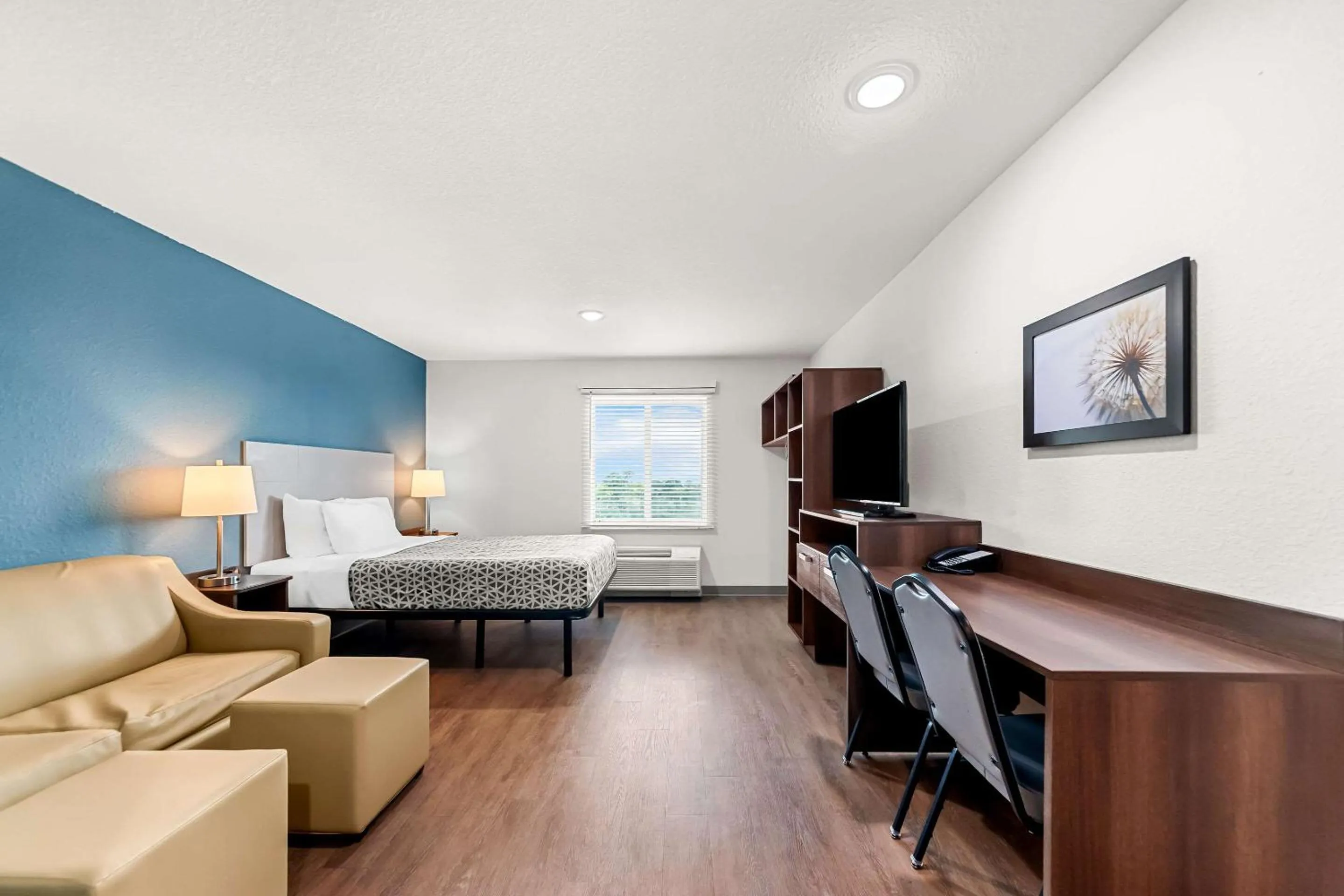 Bedroom in WoodSpring Suites Hudson Port Richey