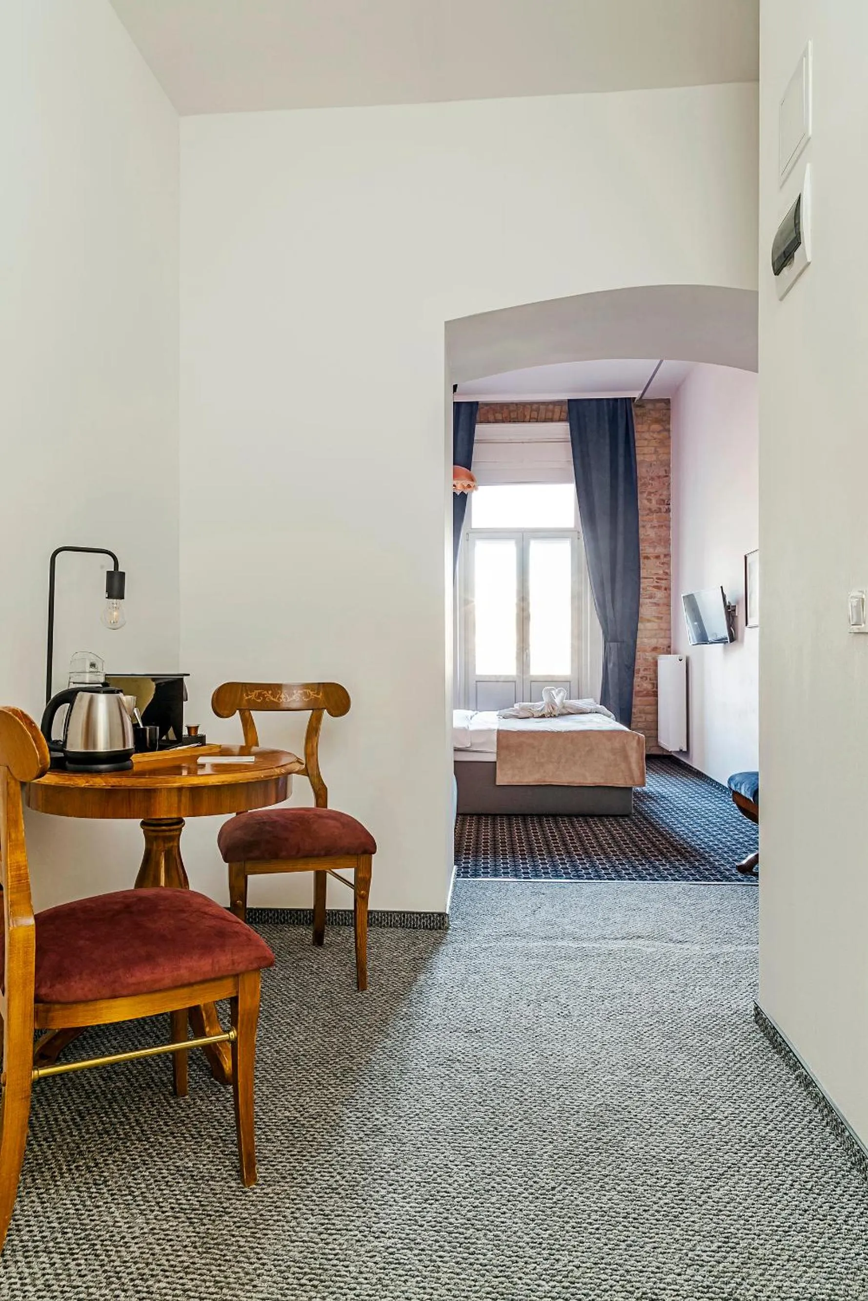 Bedroom in Giselle Vintage Doubles - Adults Only