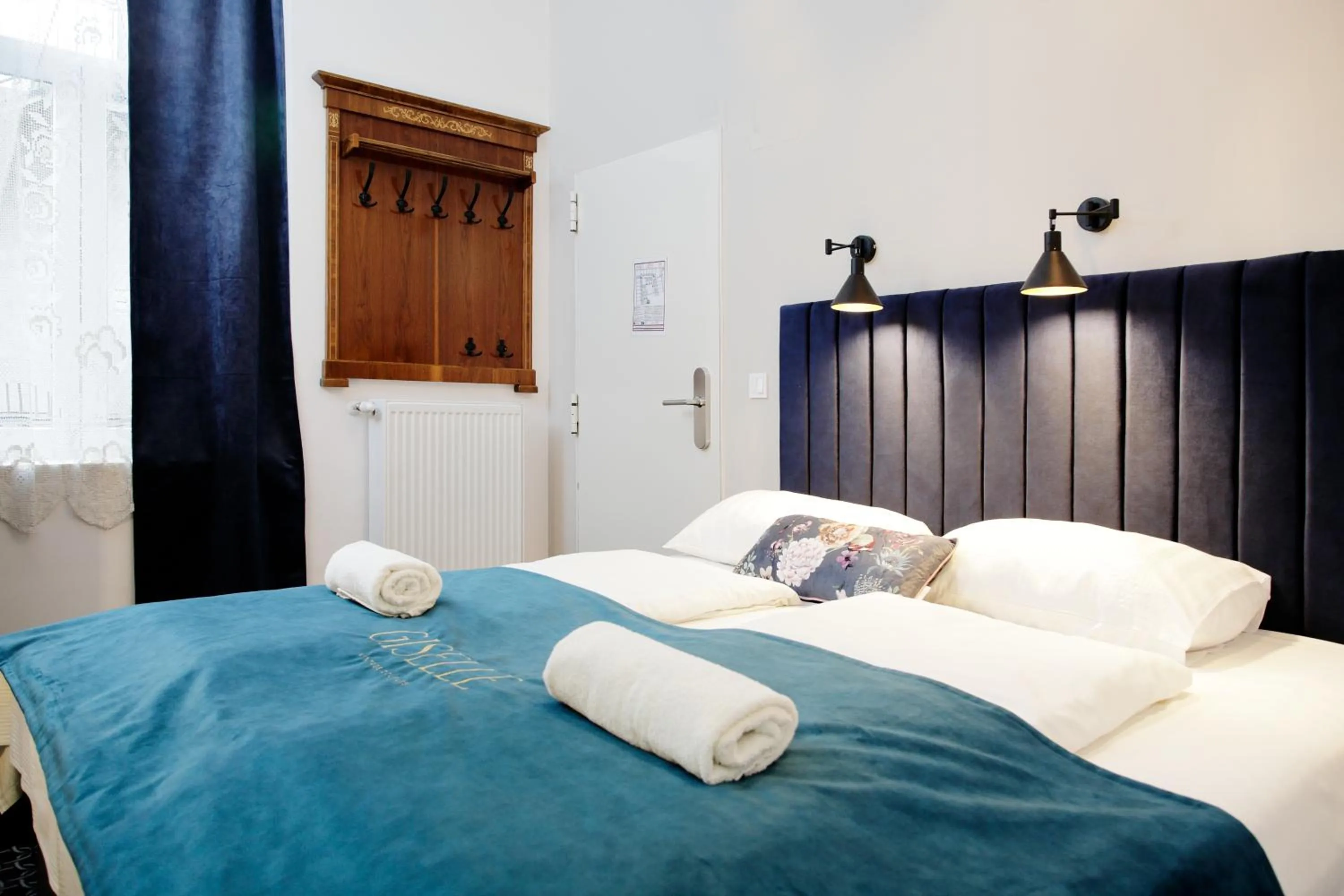 Bed in Giselle Vintage Doubles - Adults Only