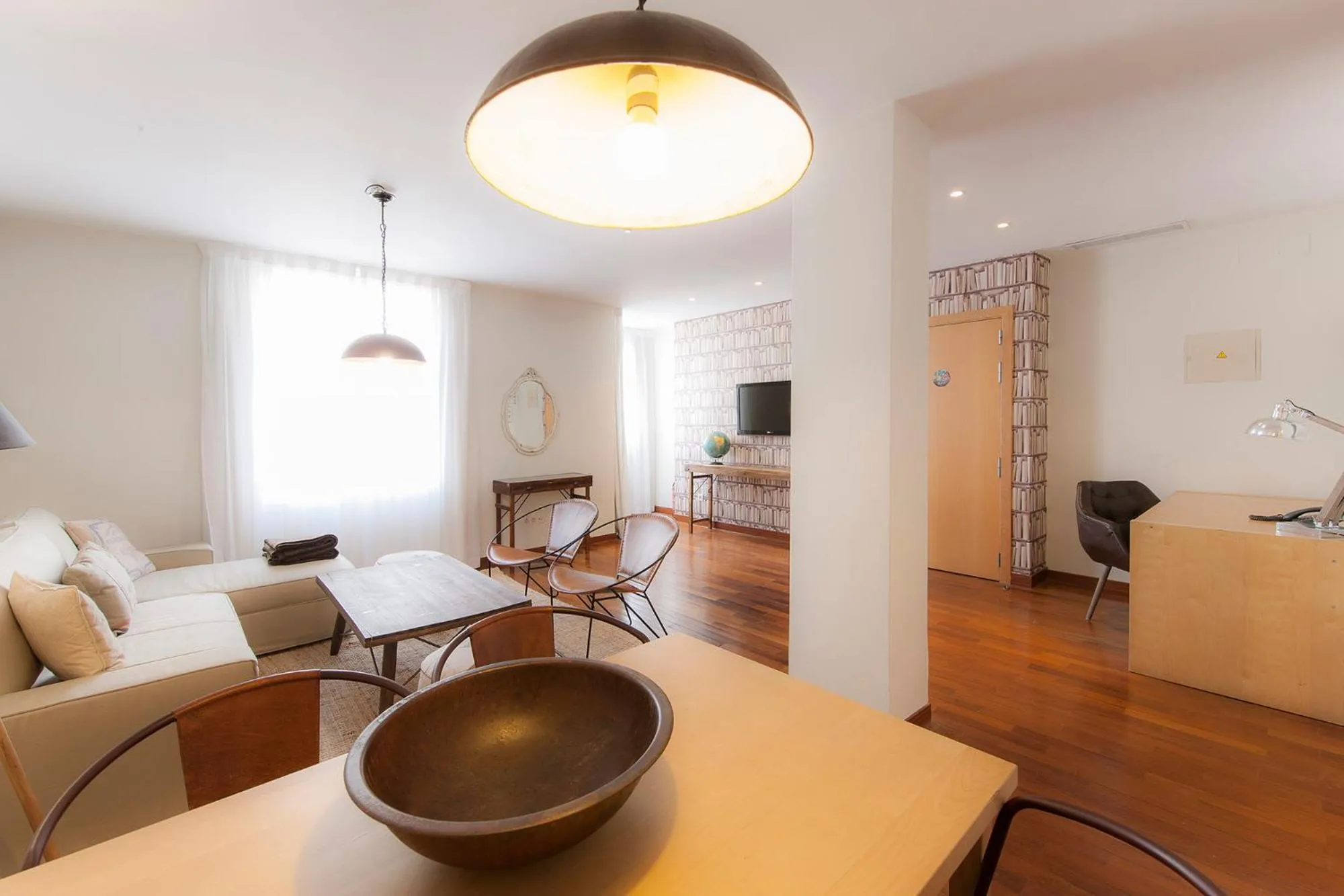 TV and multimedia in Vincci Soma