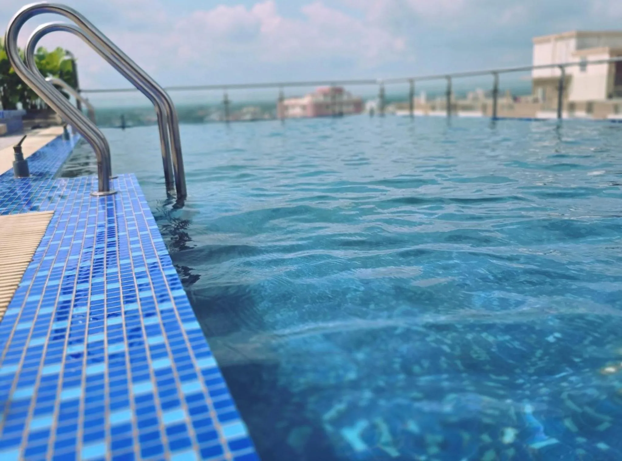 Swimming pool in Hotel Elite Palace