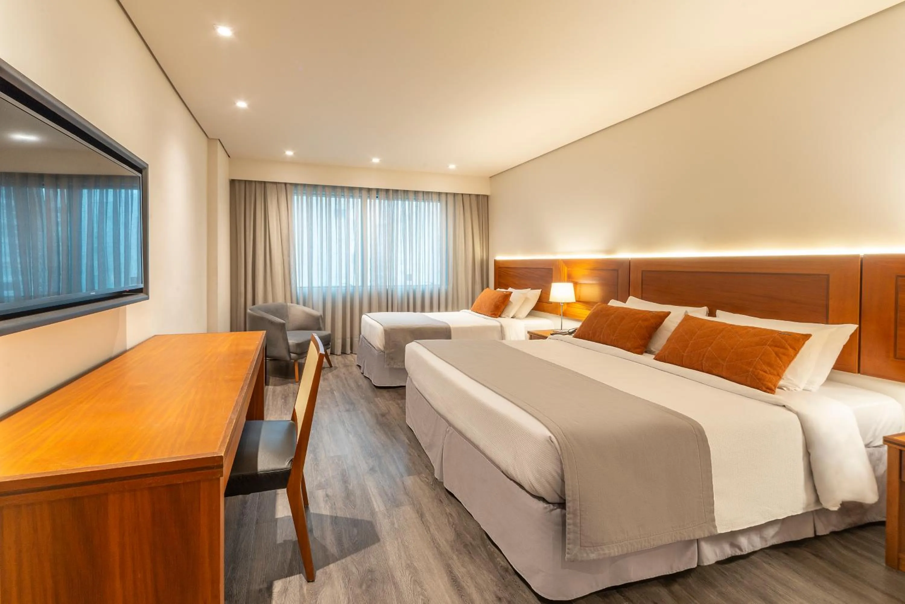 Bedroom, Bed in Laghetto Stilo São Paulo