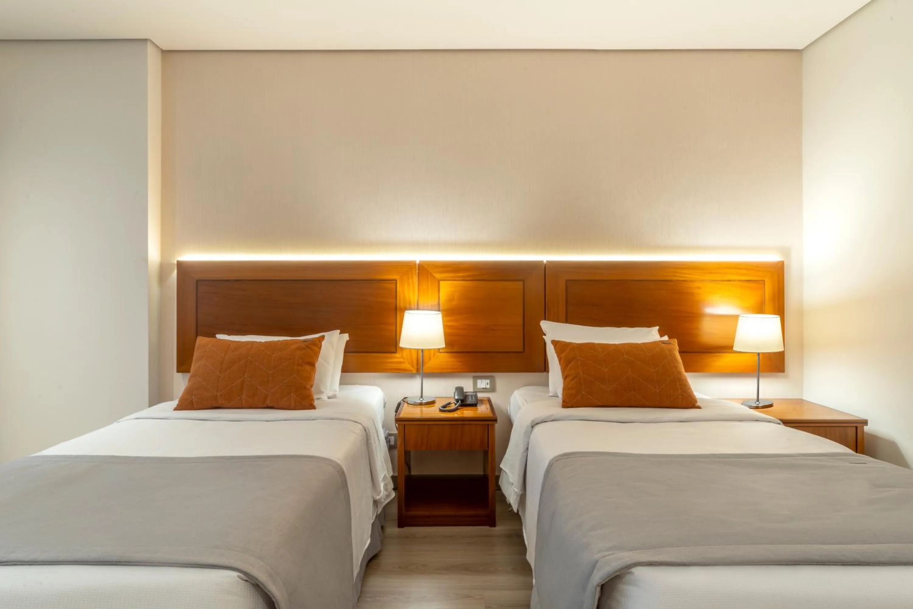 Bedroom, Bed in Laghetto Stilo São Paulo