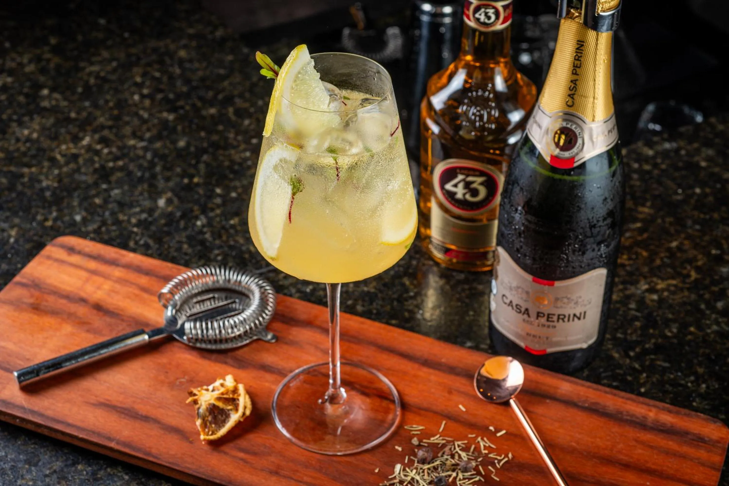 Lounge or bar in Laghetto Stilo São Paulo