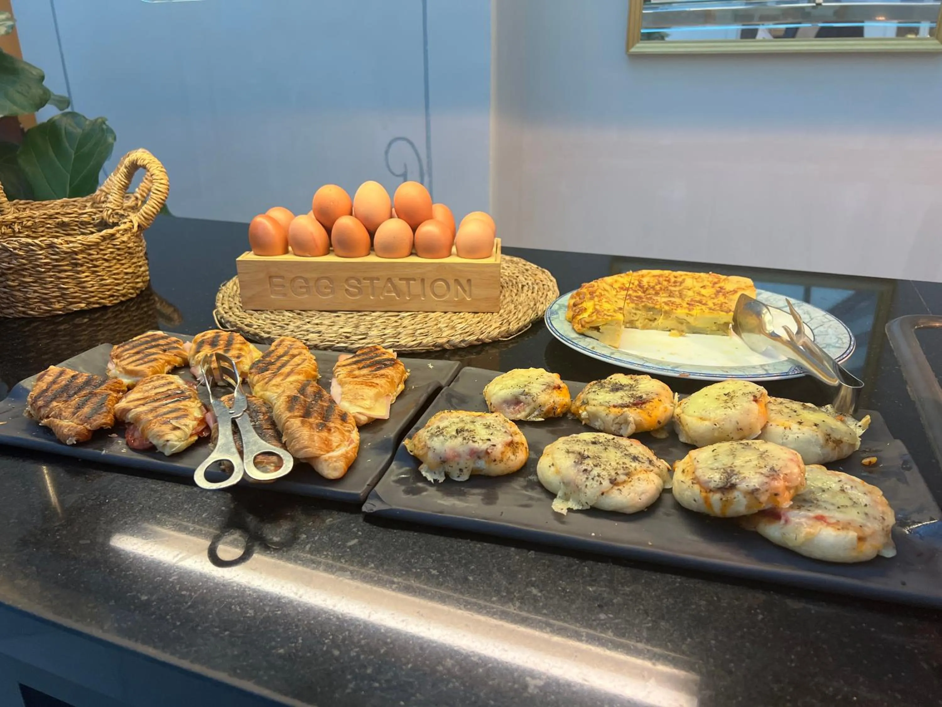 Breakfast in Oriente Atiram Hotel