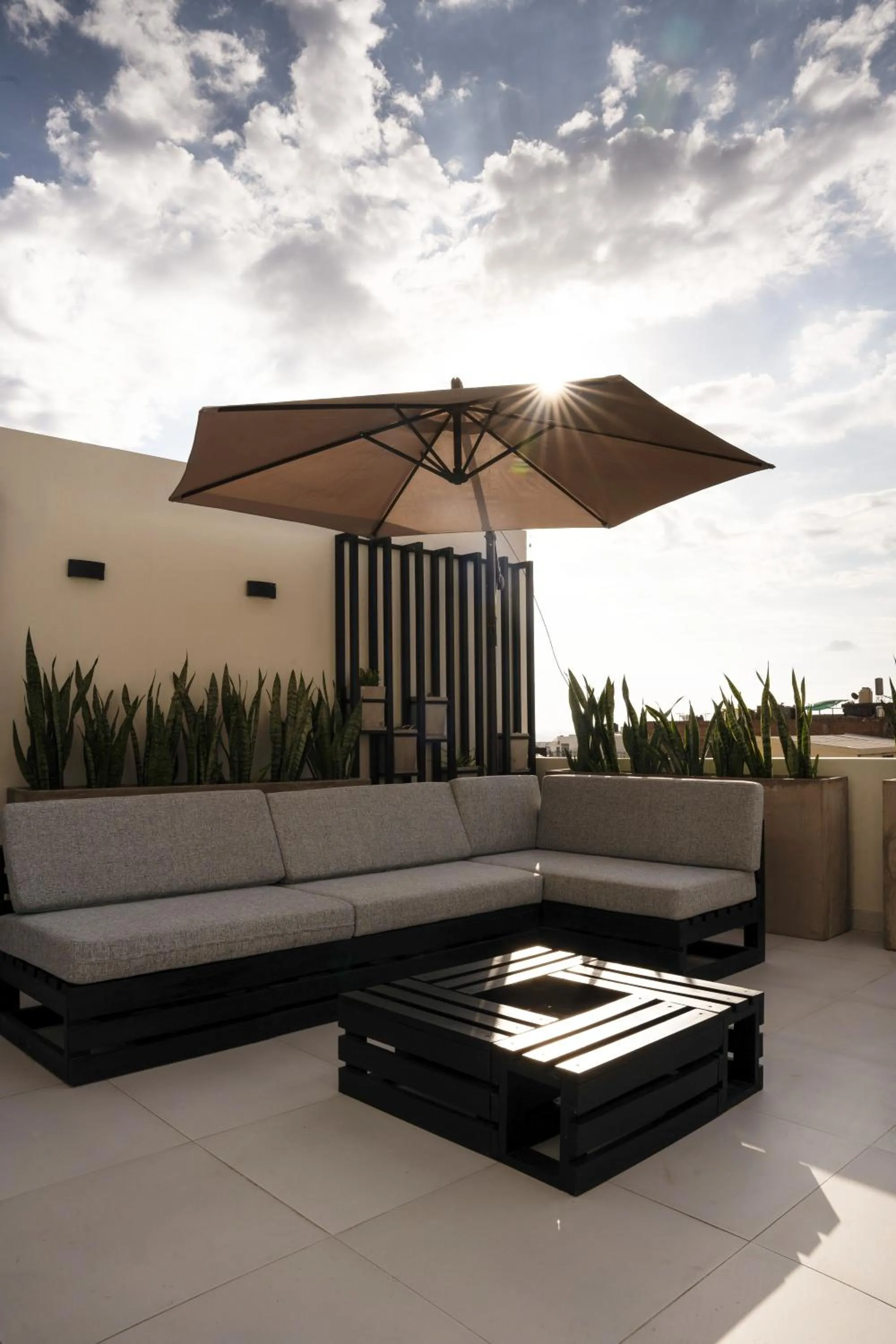 Balcony/Terrace in QASA Arequipa by NOMAD