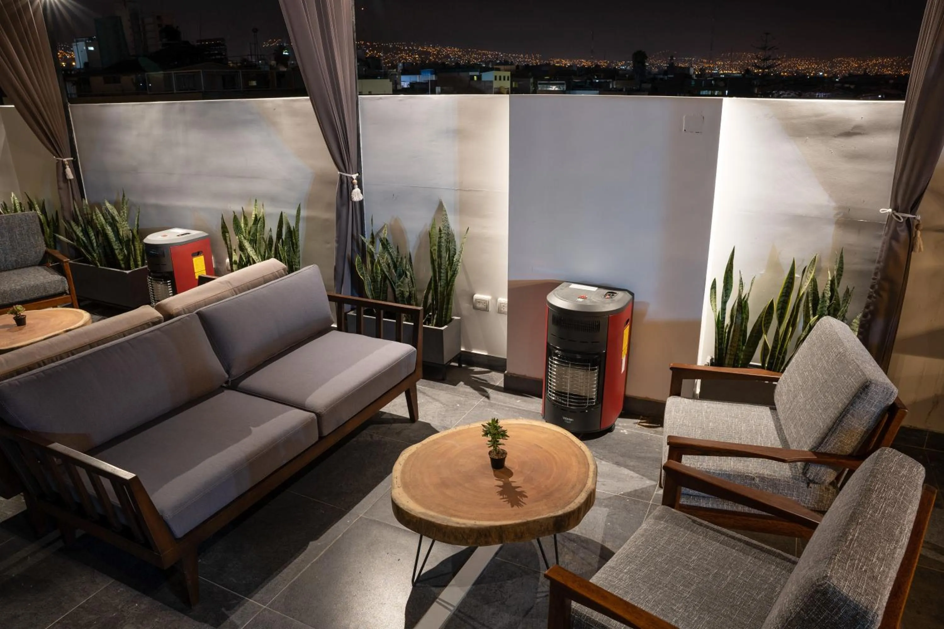 Balcony/Terrace in QASA Arequipa by NOMAD