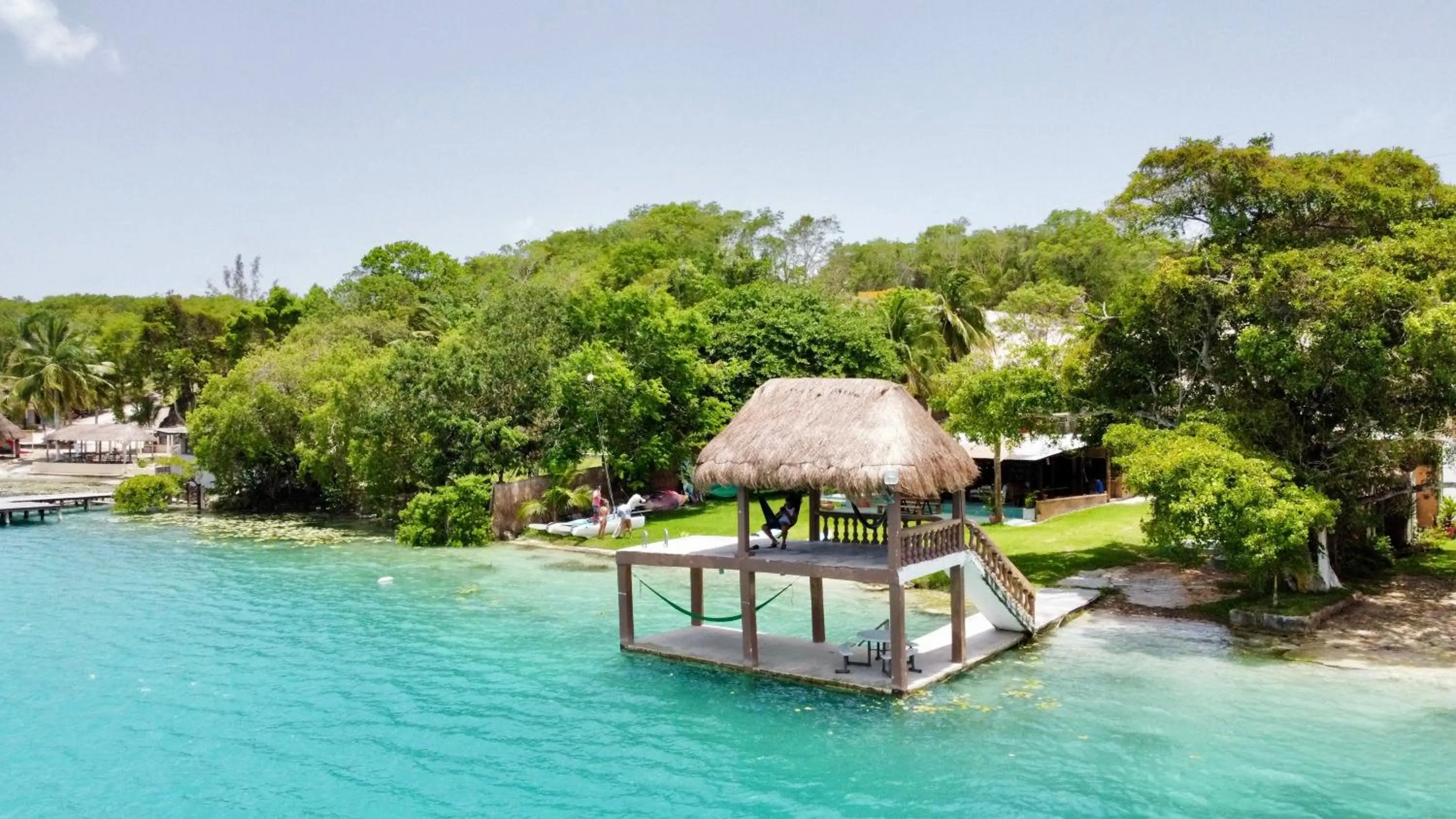 Property building in Pepos Xul-Ha