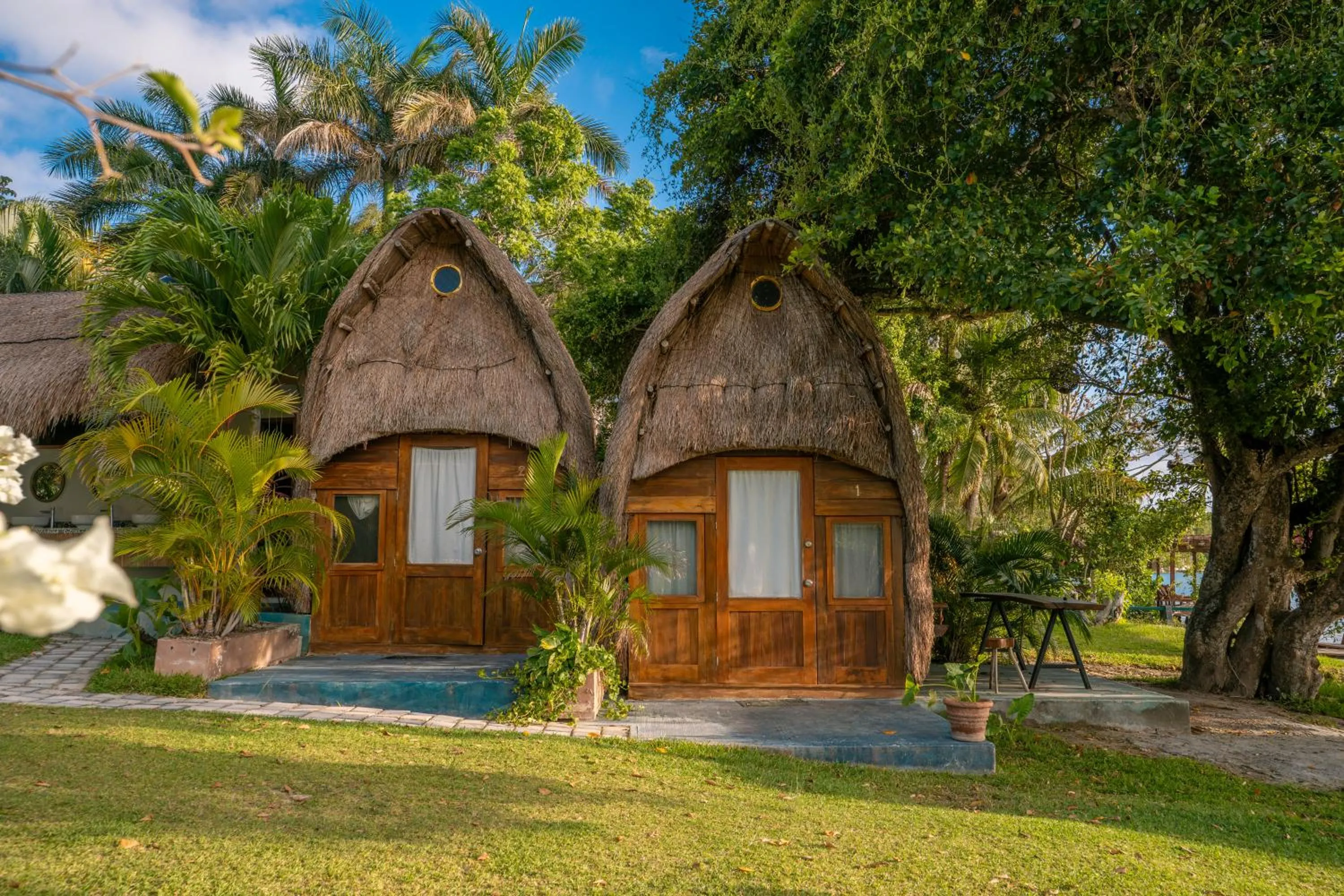 Property building in Pepos Xul-Ha