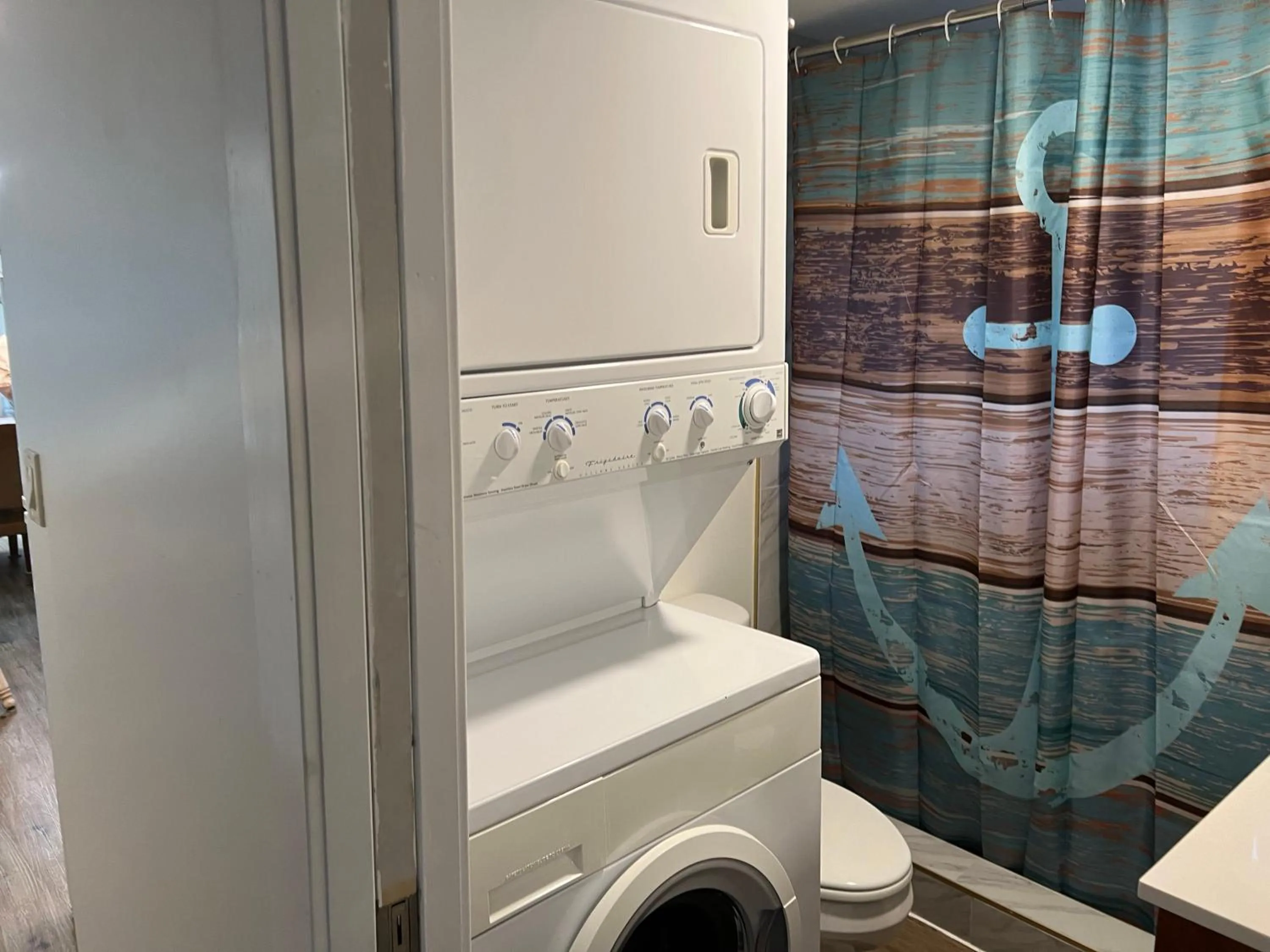 Nature Coast Inn & Cottages