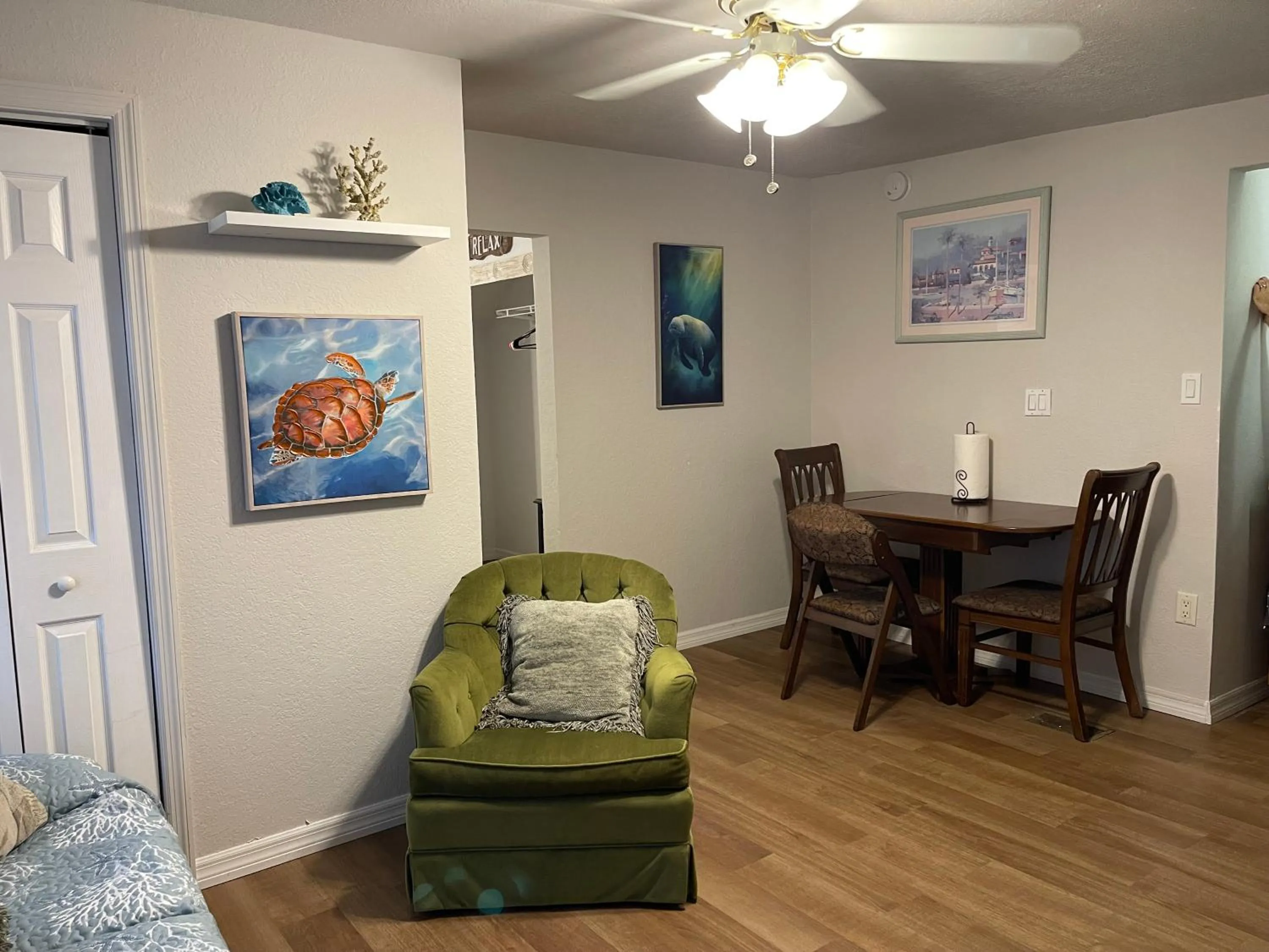 Nature Coast Inn & Cottages