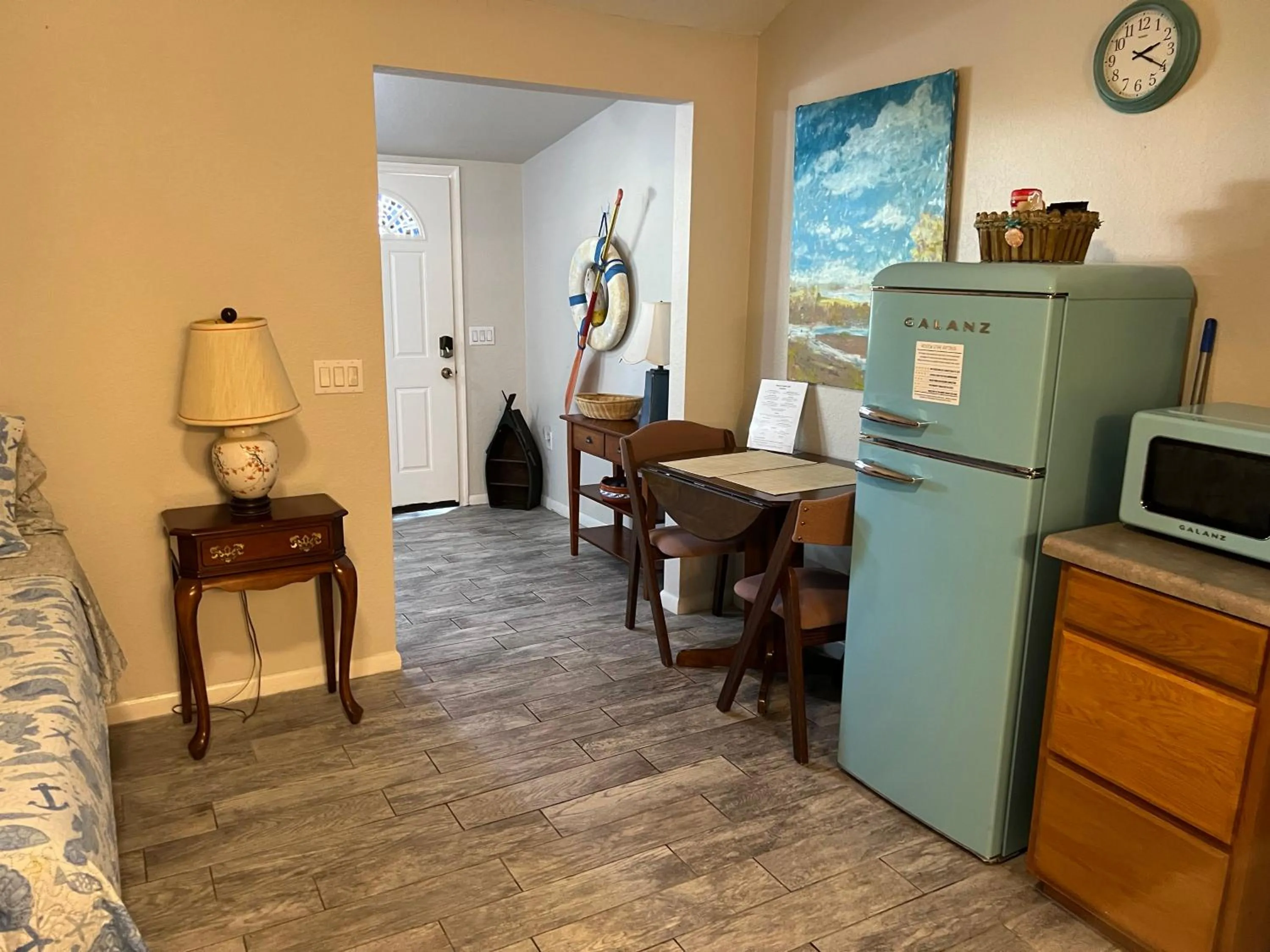 Nature Coast Inn & Cottages