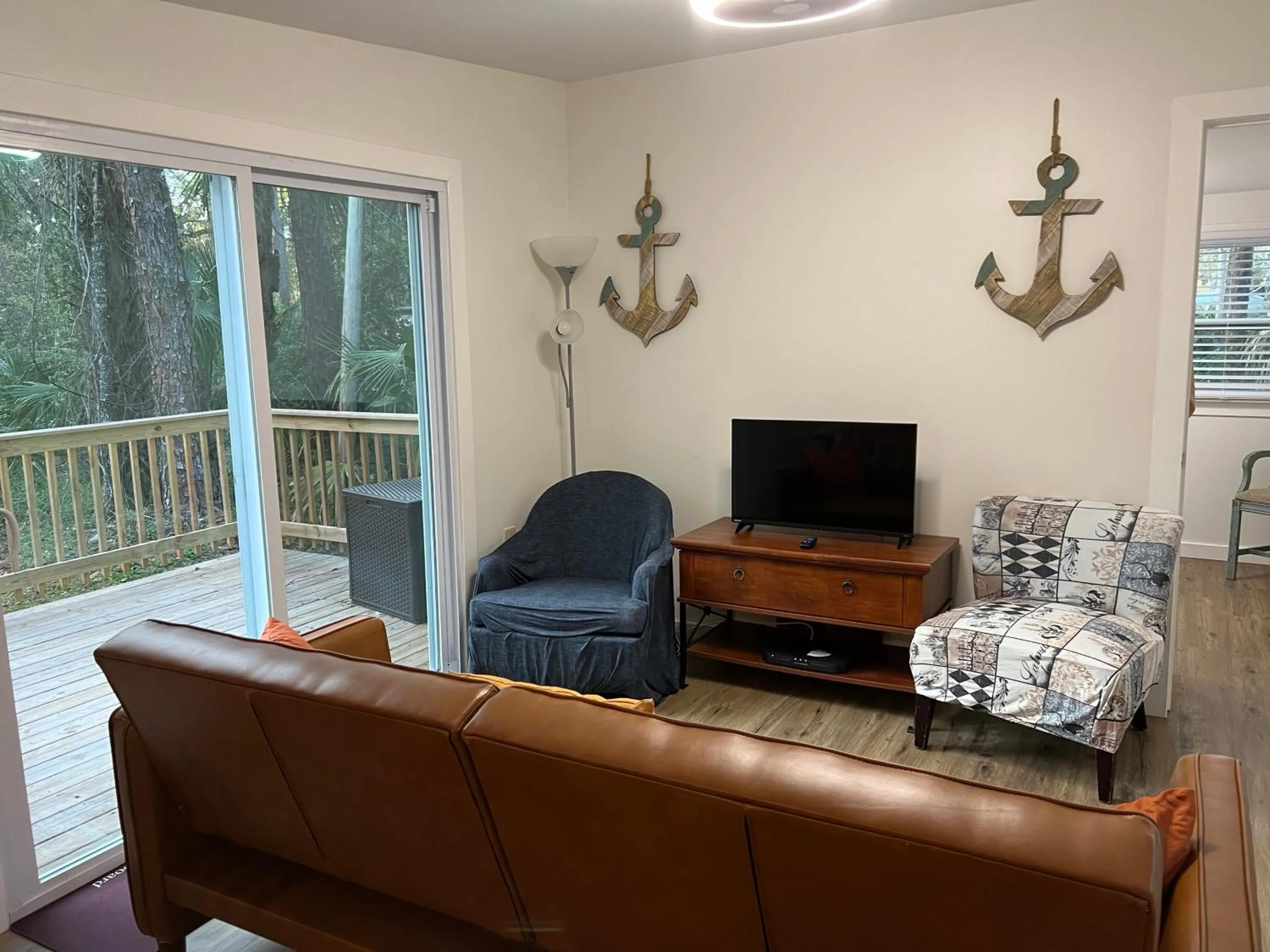 Nature Coast Inn & Cottages