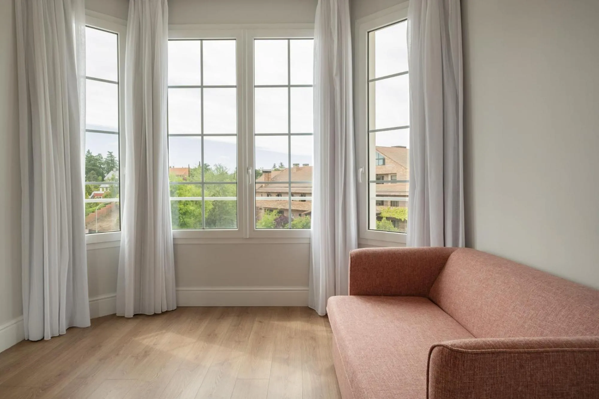 Living room in Exe Zarzuela Park