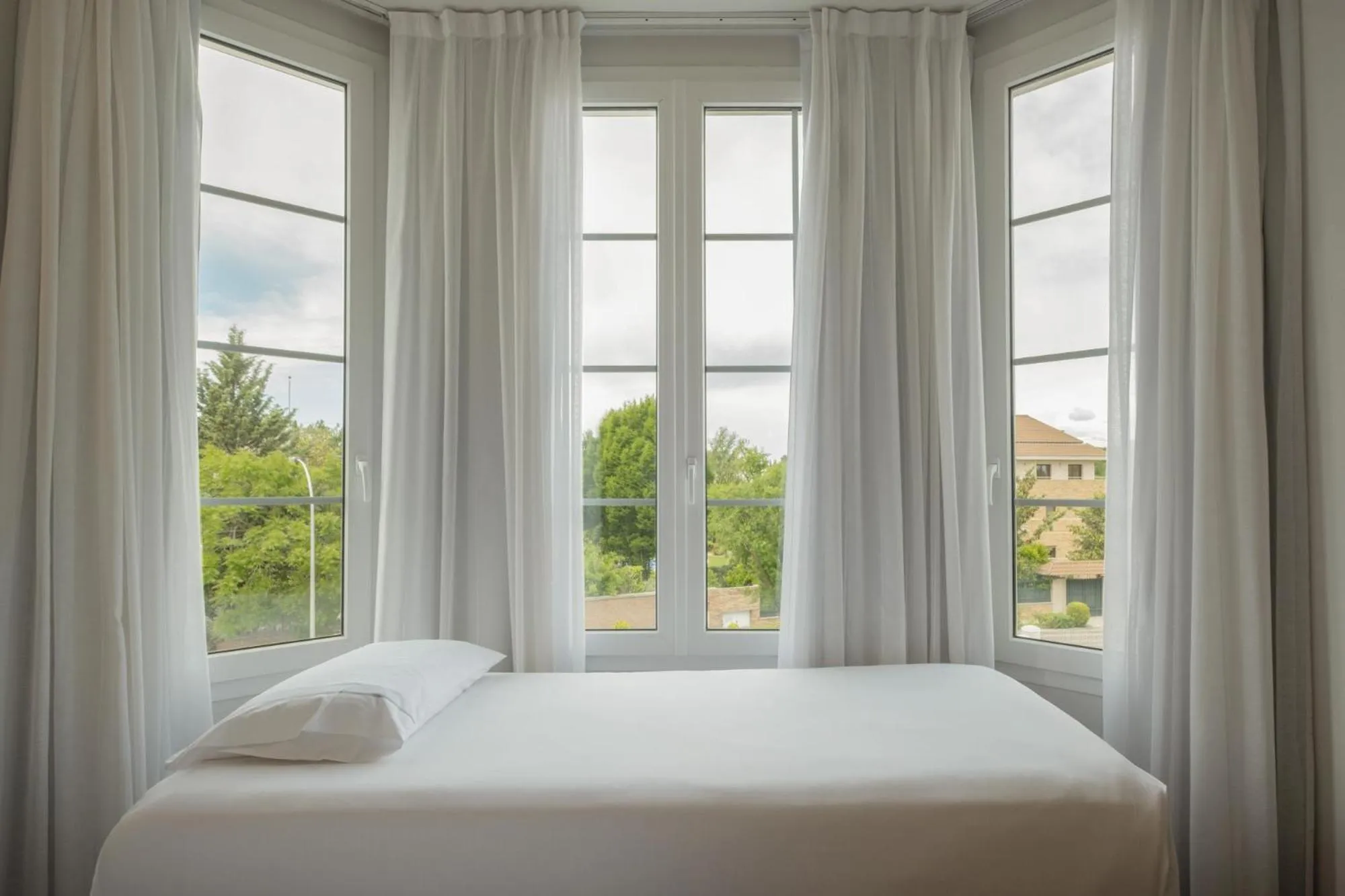 Bed in Exe Zarzuela Park