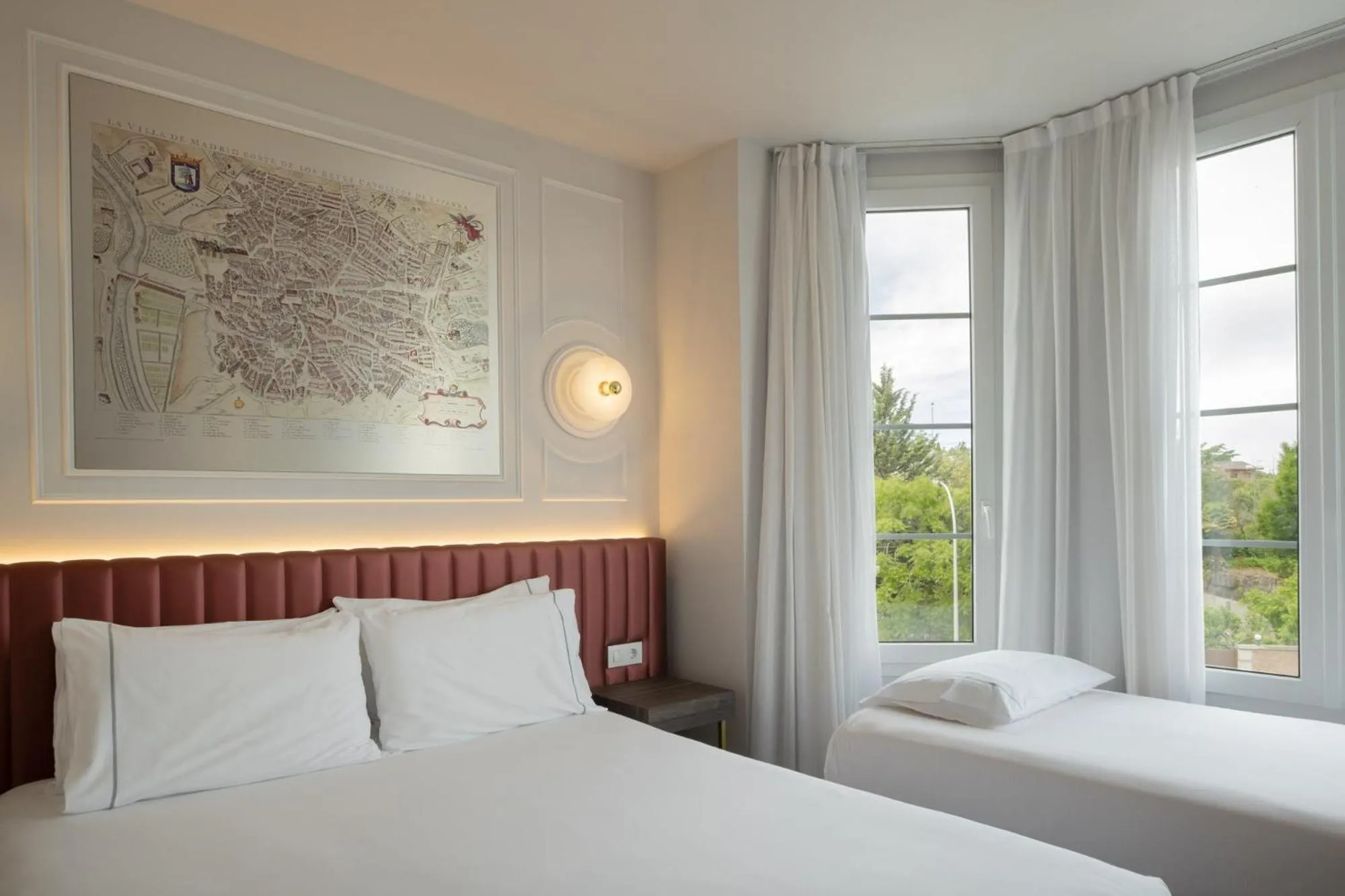 Bed in Exe Zarzuela Park