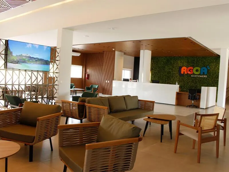 Communal lounge/ TV room in Lagoa Ecotowers Resort