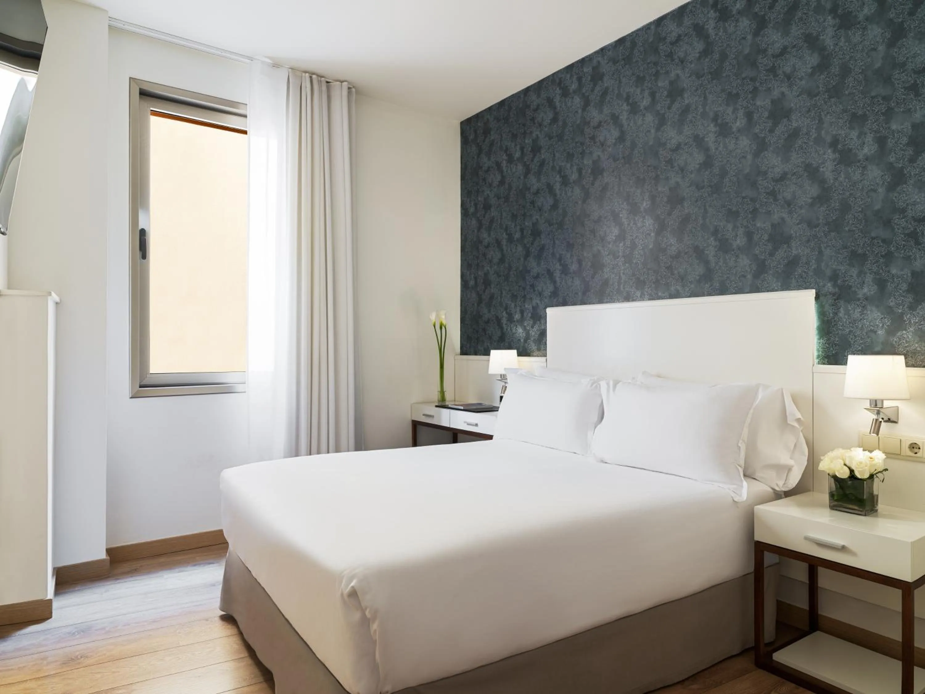 Bed in H10 Raco del Pi