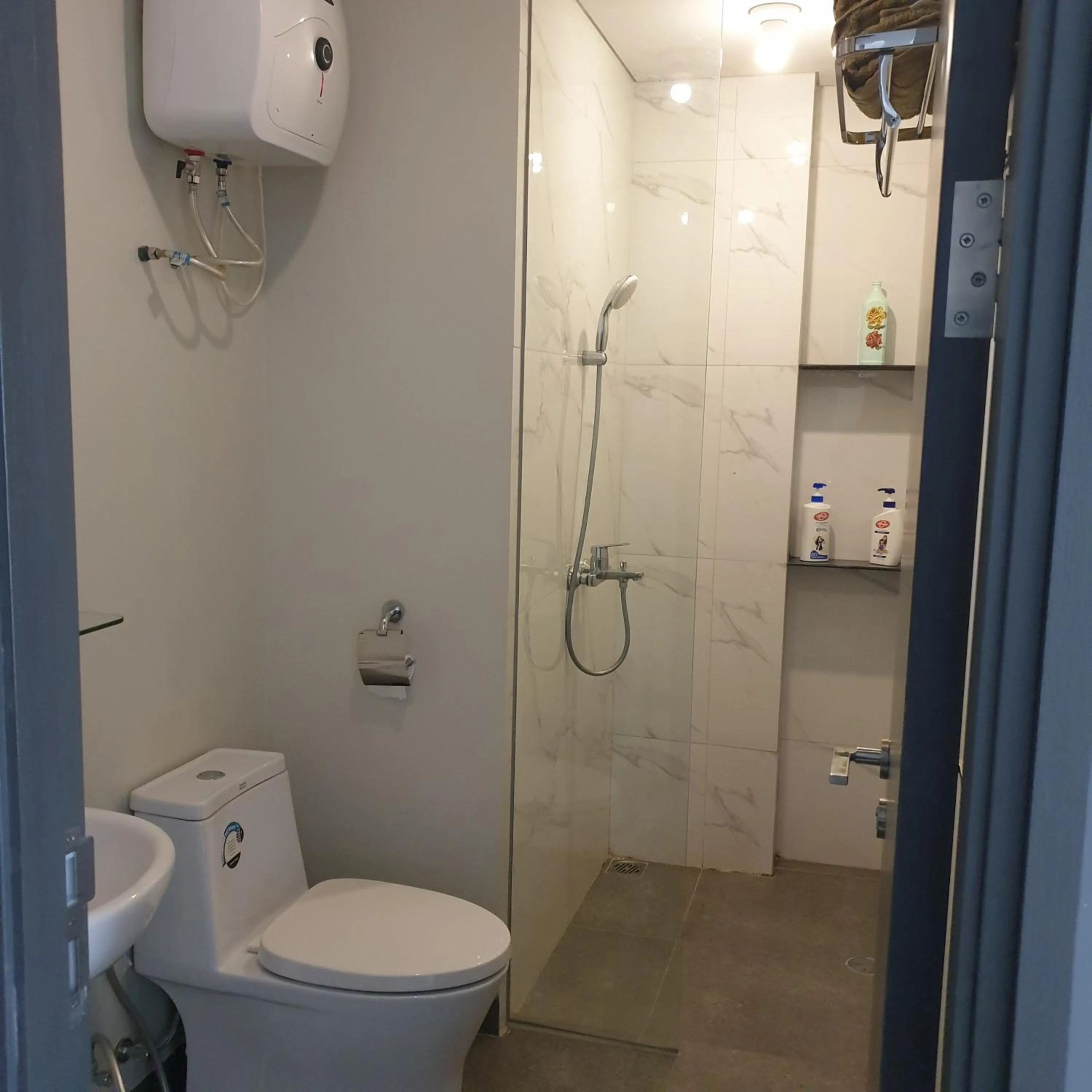 Shower in CozyHomes at One Residence Batam