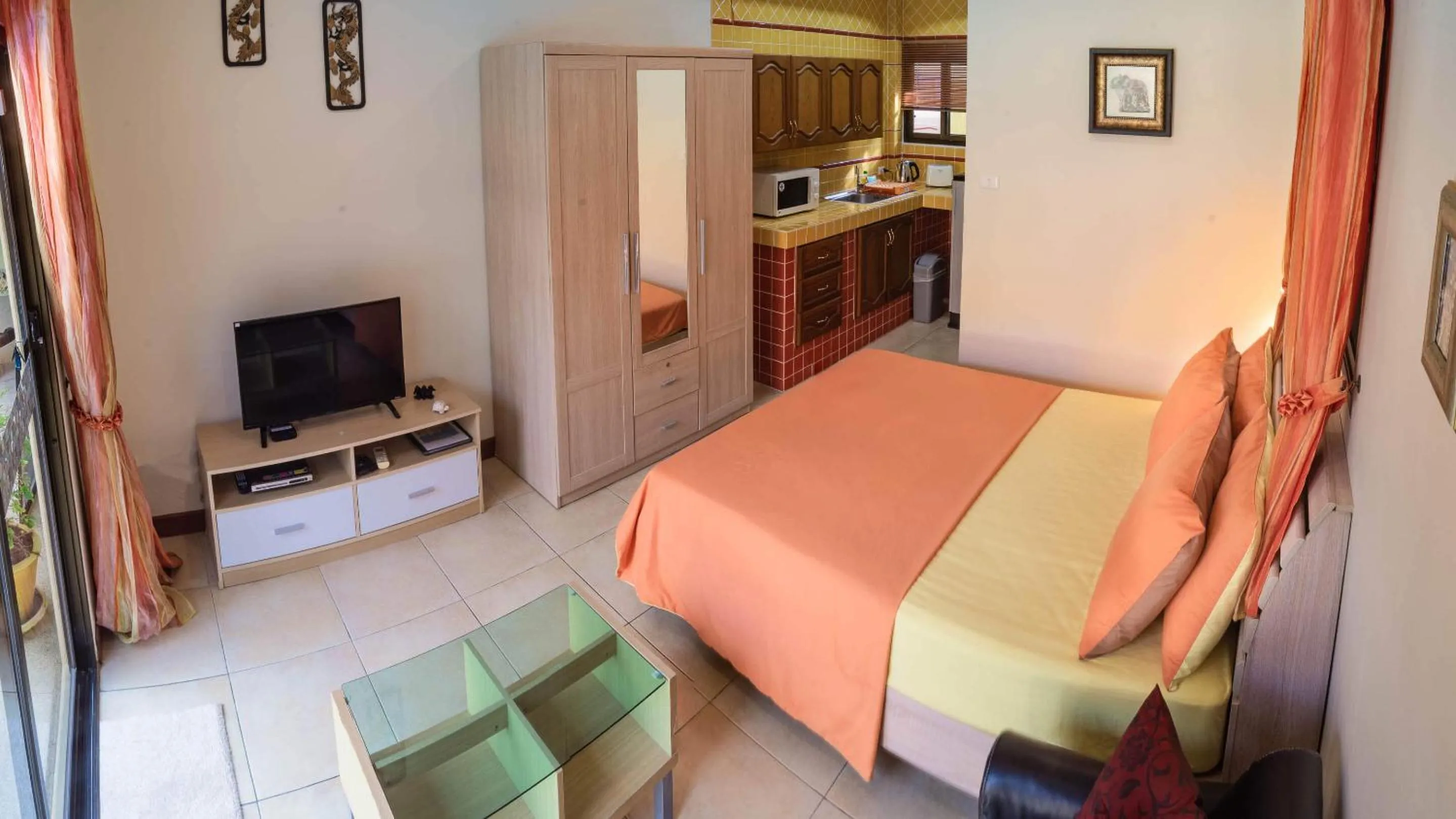 Kitchen or kitchenette, Bed in Coconut Paradise Villas